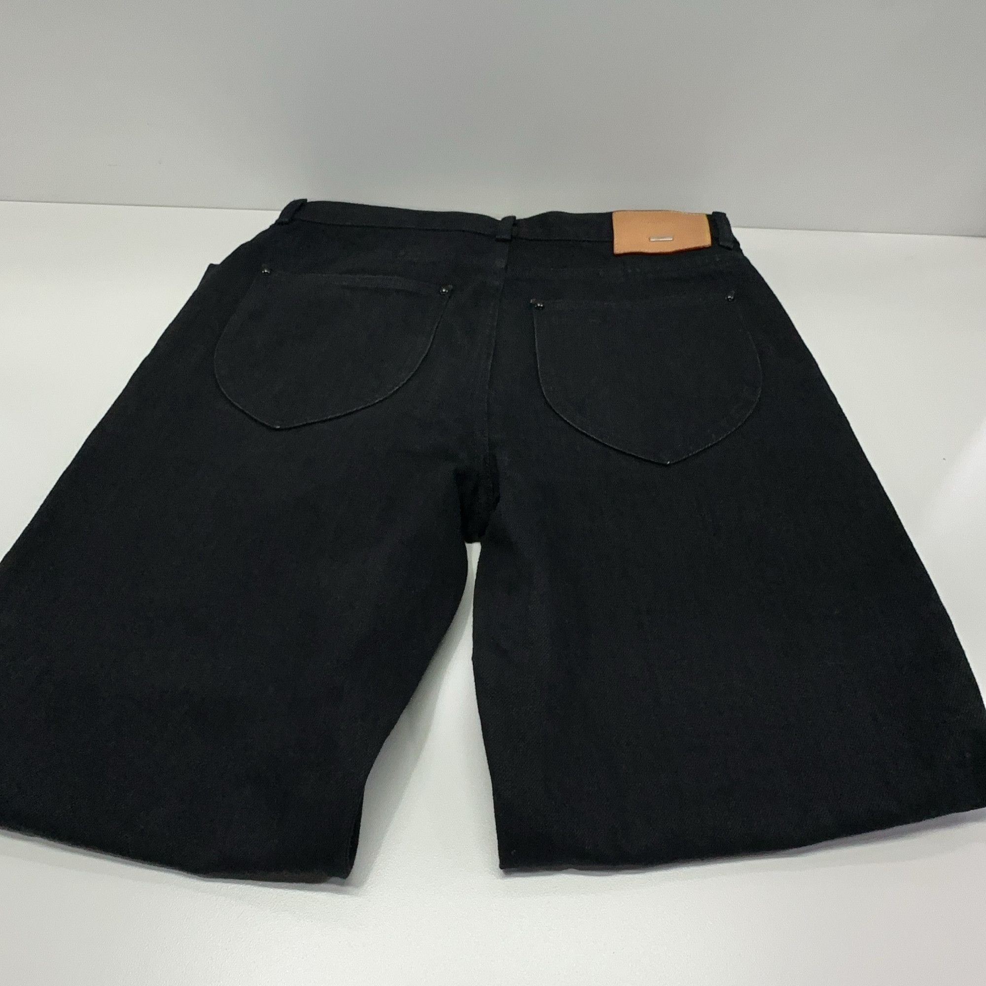 Louis Vuitton Louis Vuitton Solid Black Denim Jeans Size 30 Size US 30 / EU 46 - 9 Thumbnail