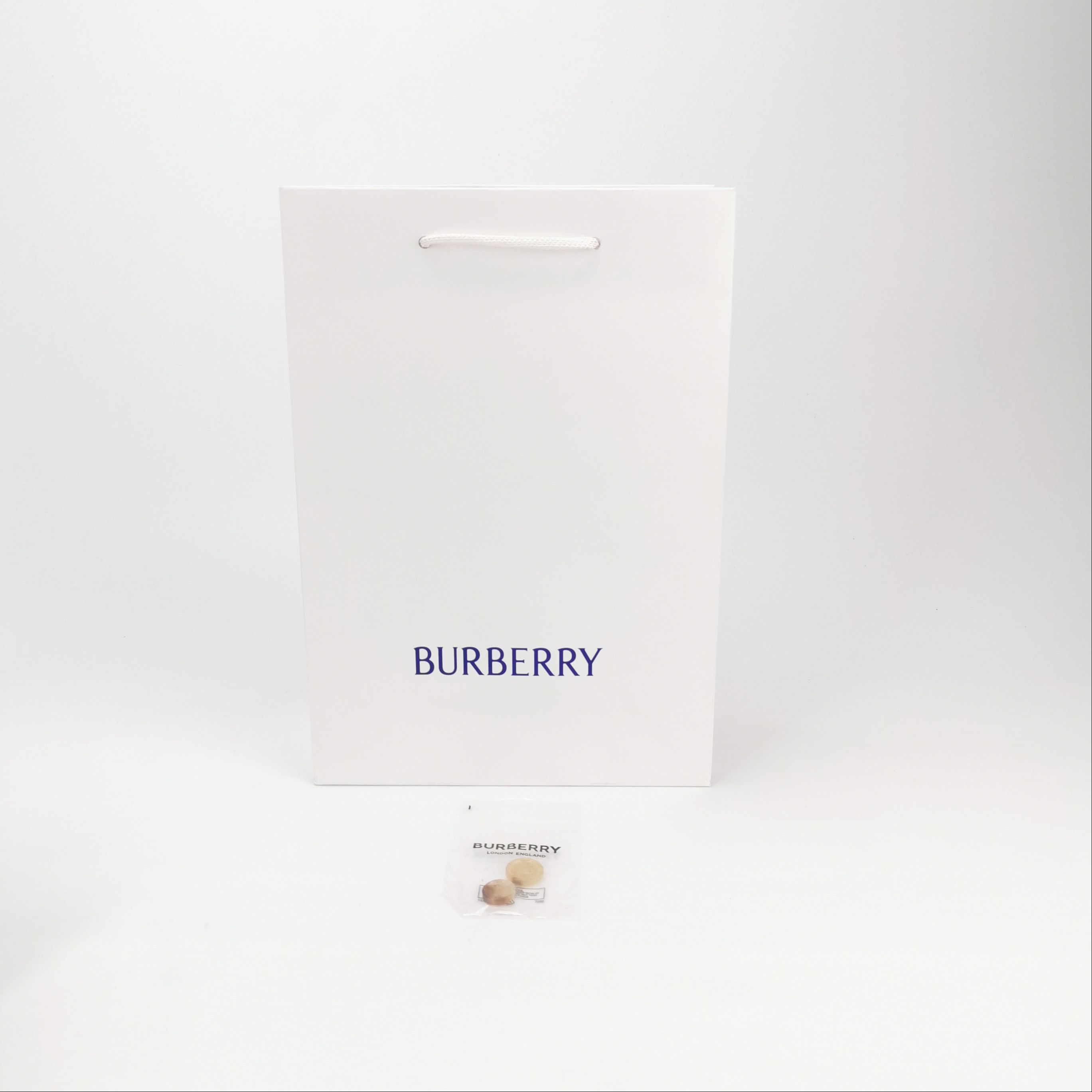 Burberry Burberry Men 32 Shorts Size US 32 / EU 48 - 5 Thumbnail
