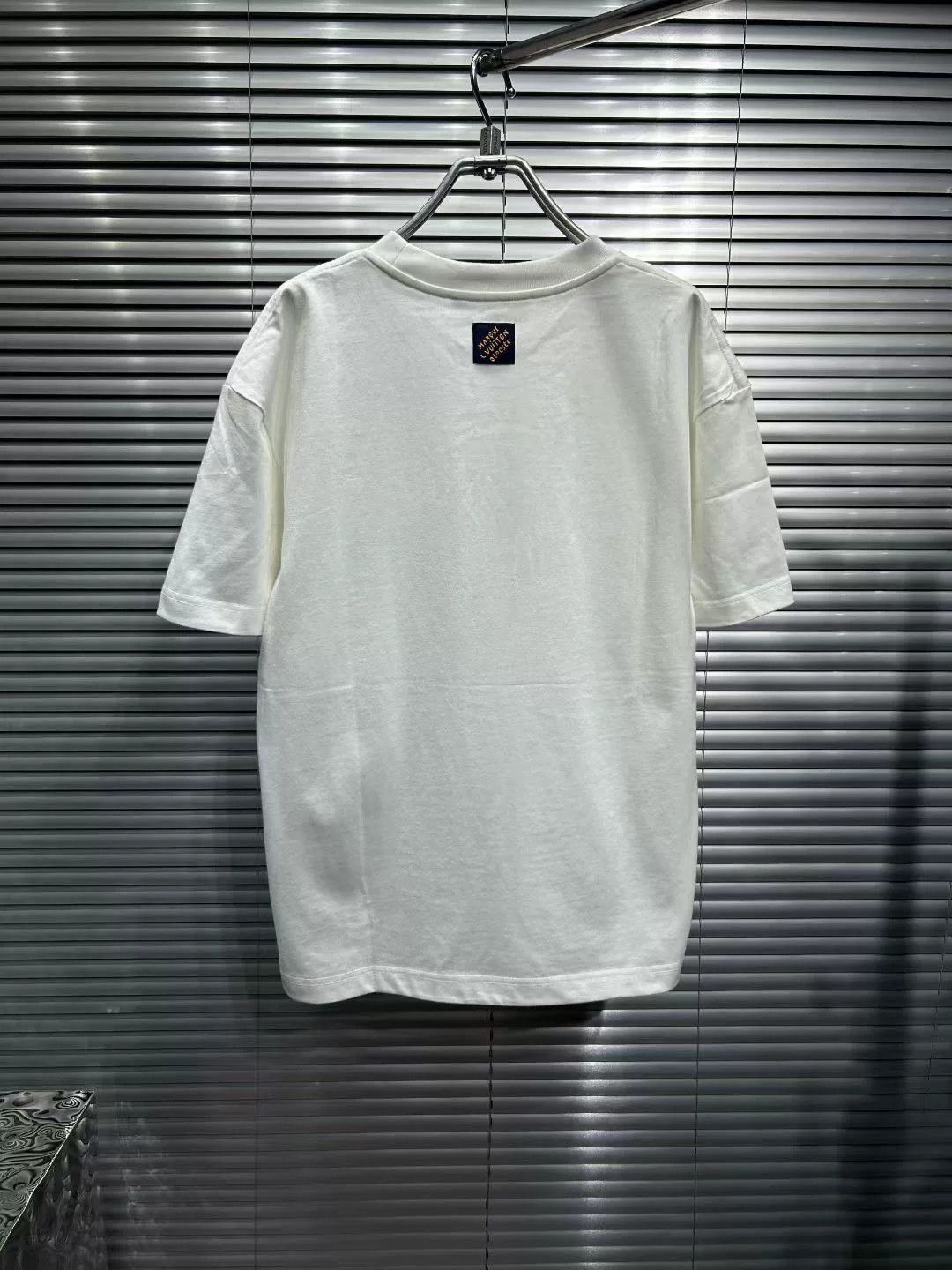 Louis Vuitton Louis Vuitton Beaded Monogram T-Shirt XS Size US XS / EU 42 / 0 - 3 Thumbnail