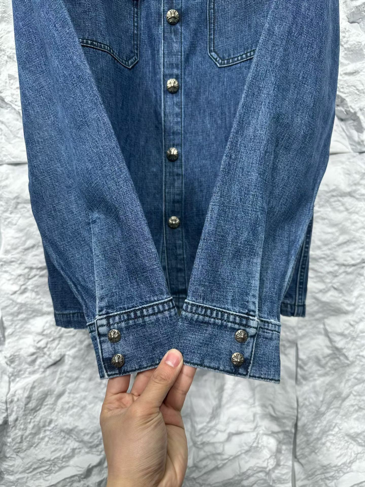 Chrome Hearts Chrome Hearts Cross Patch Denim Shirt Size L Size US L / EU 52-54 / 3 - 6 Thumbnail
