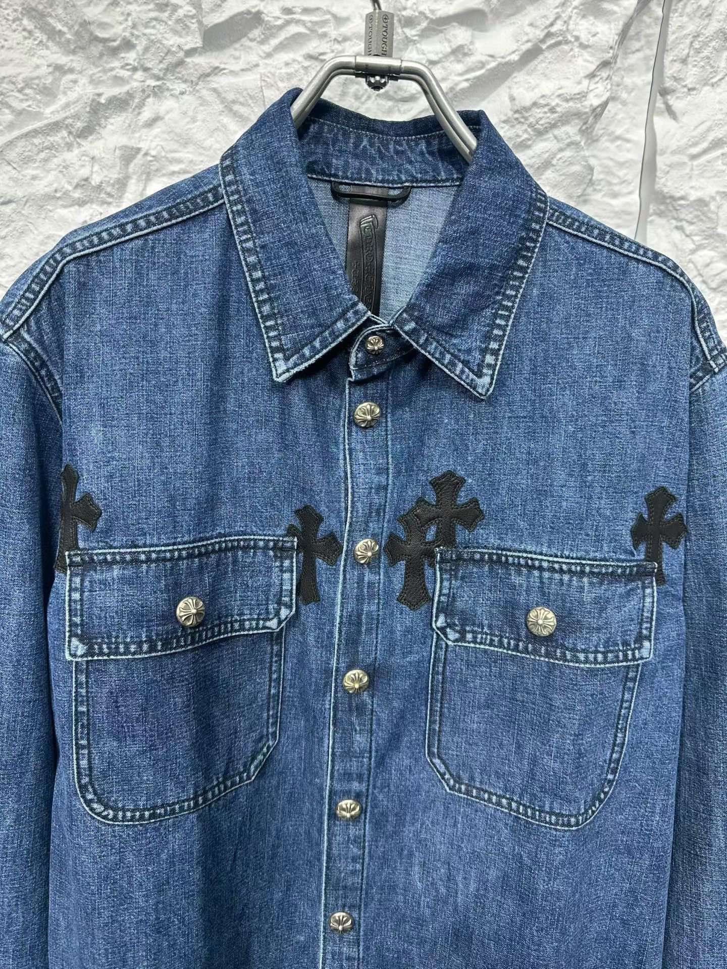Chrome Hearts Chrome Hearts Cross Patch Denim Shirt Size L Size US L / EU 52-54 / 3 - 5 Thumbnail