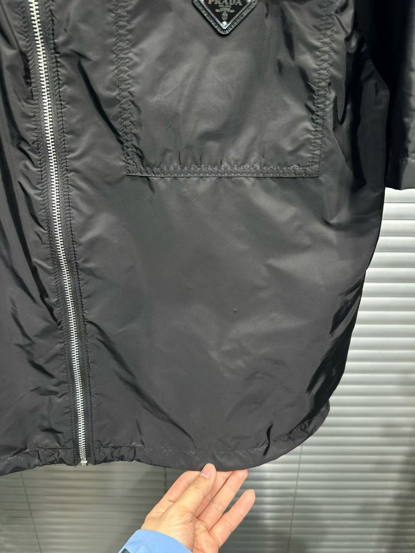 Prada Prada Re-Nylon Zip Short Sleeve Shirt Size M Size US M / EU 48-50 / 2 - 6 Thumbnail