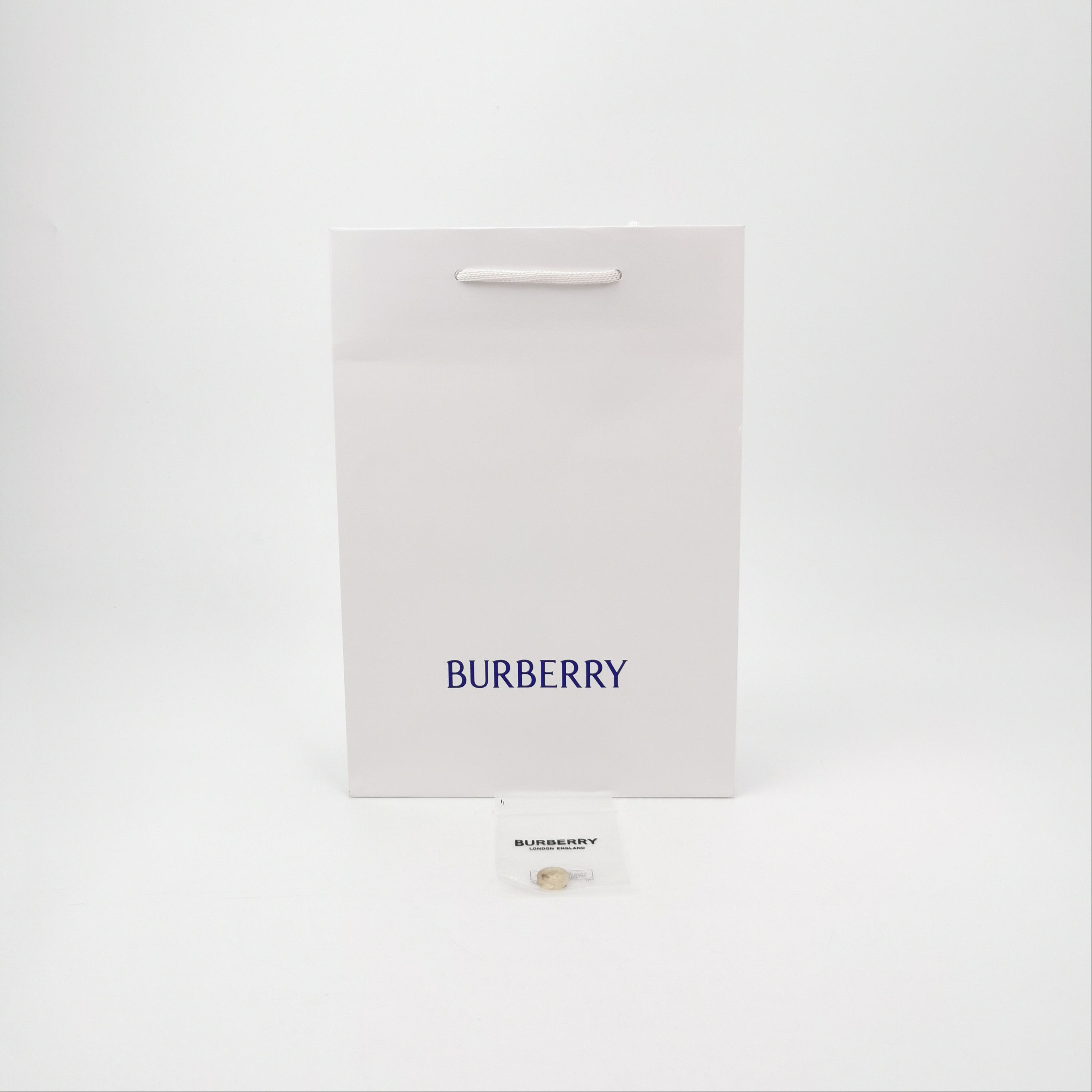 Burberry Burberry Men 34 Shorts Size US 34 / EU 50 - 5 Thumbnail