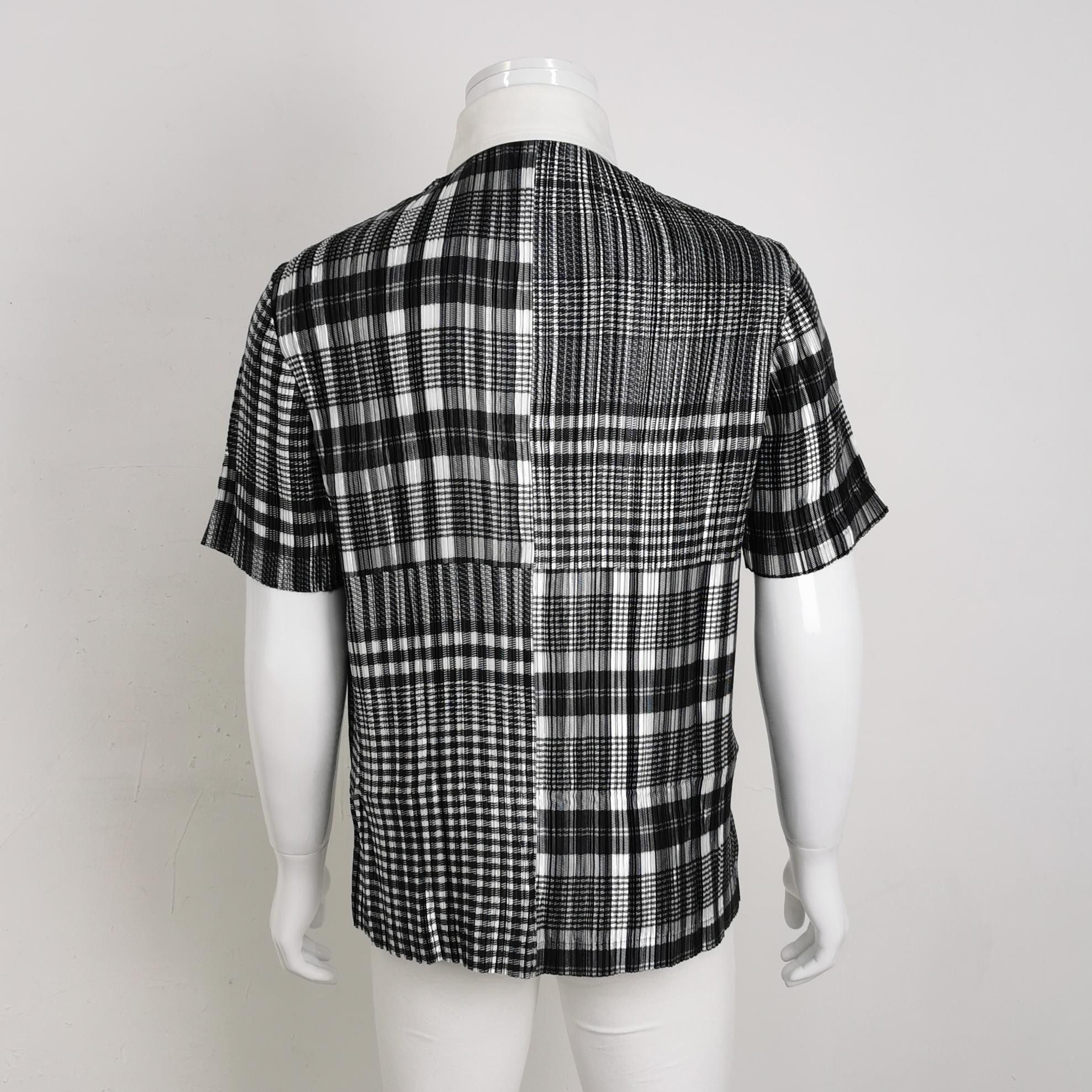 Burberry Burberry Men xs Short Sleeve Shirts Size US XS / EU 42 / 0 - 2 Thumbnail