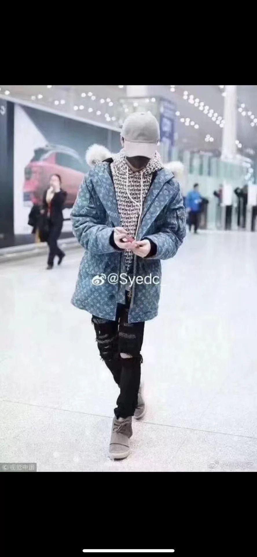 Louis Vuitton × Supreme Louis Vuitton x Supreme Monogram Denim Parka 46 Size US S / EU 44-46 / 1 - 7 Thumbnail