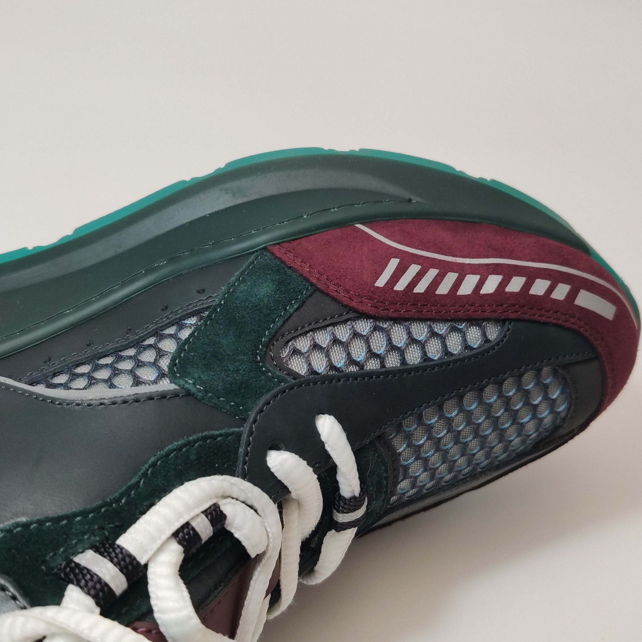 Burberry Burberry Men 11 Lowtop Sneakers Size US 11 / EU 44 - 11 Thumbnail