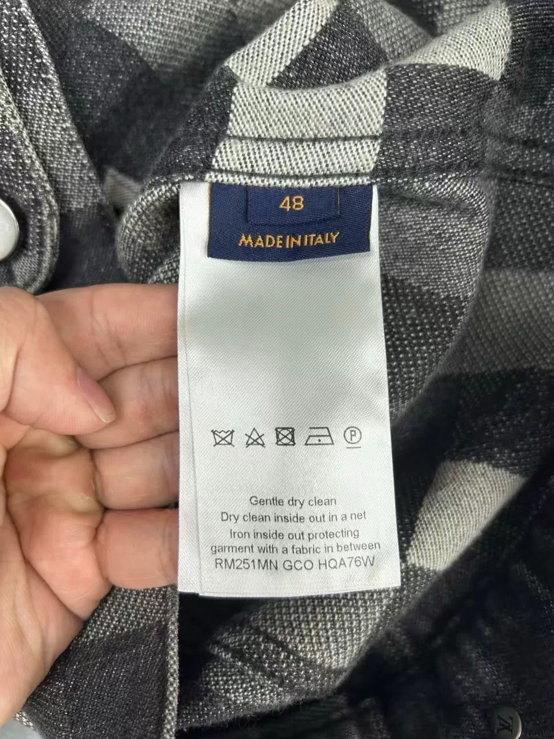 Louis Vuitton Louis Vuitton Mosaic Damier Denim Jacket 48 Size US M / EU 48-50 / 2 - 5 Thumbnail