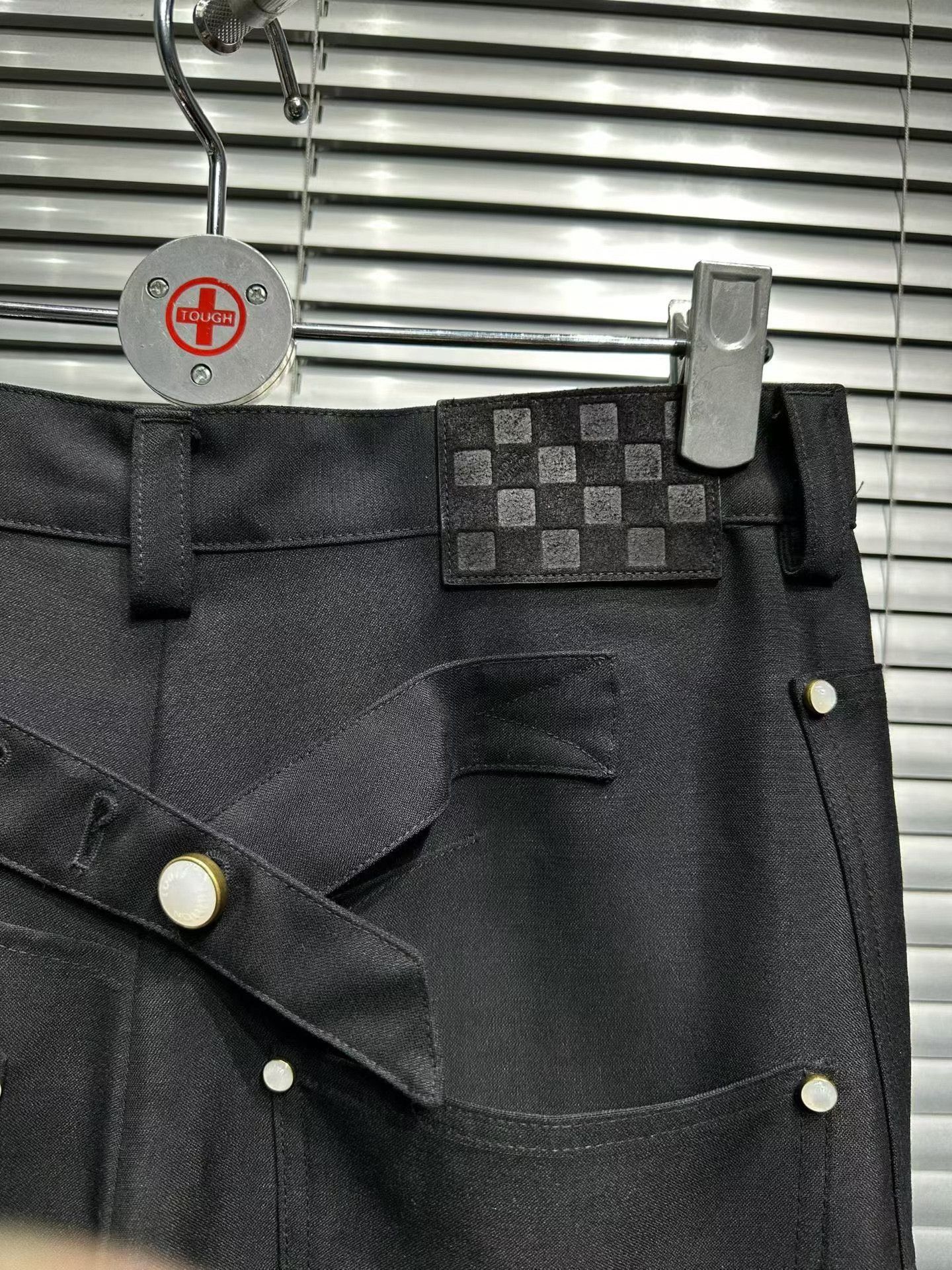 Louis Vuitton Louis Vuitton x Nigo Pearl Button Trousers 44 Size US 28 / EU 44 - 5 Thumbnail