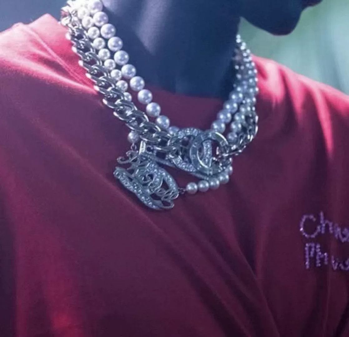 Chanel Chanel x Pharrell Red 3M Reflective Sweatshirt S Size US S / EU 44-46 / 1 - 7 Thumbnail