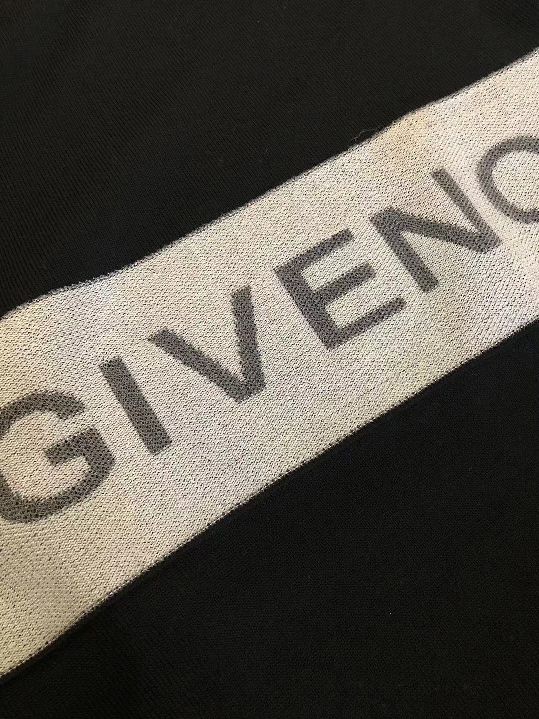 Givenchy Givenchy Logo Knit Wool Sweater L Size US L / EU 52-54 / 3 - 4 Thumbnail