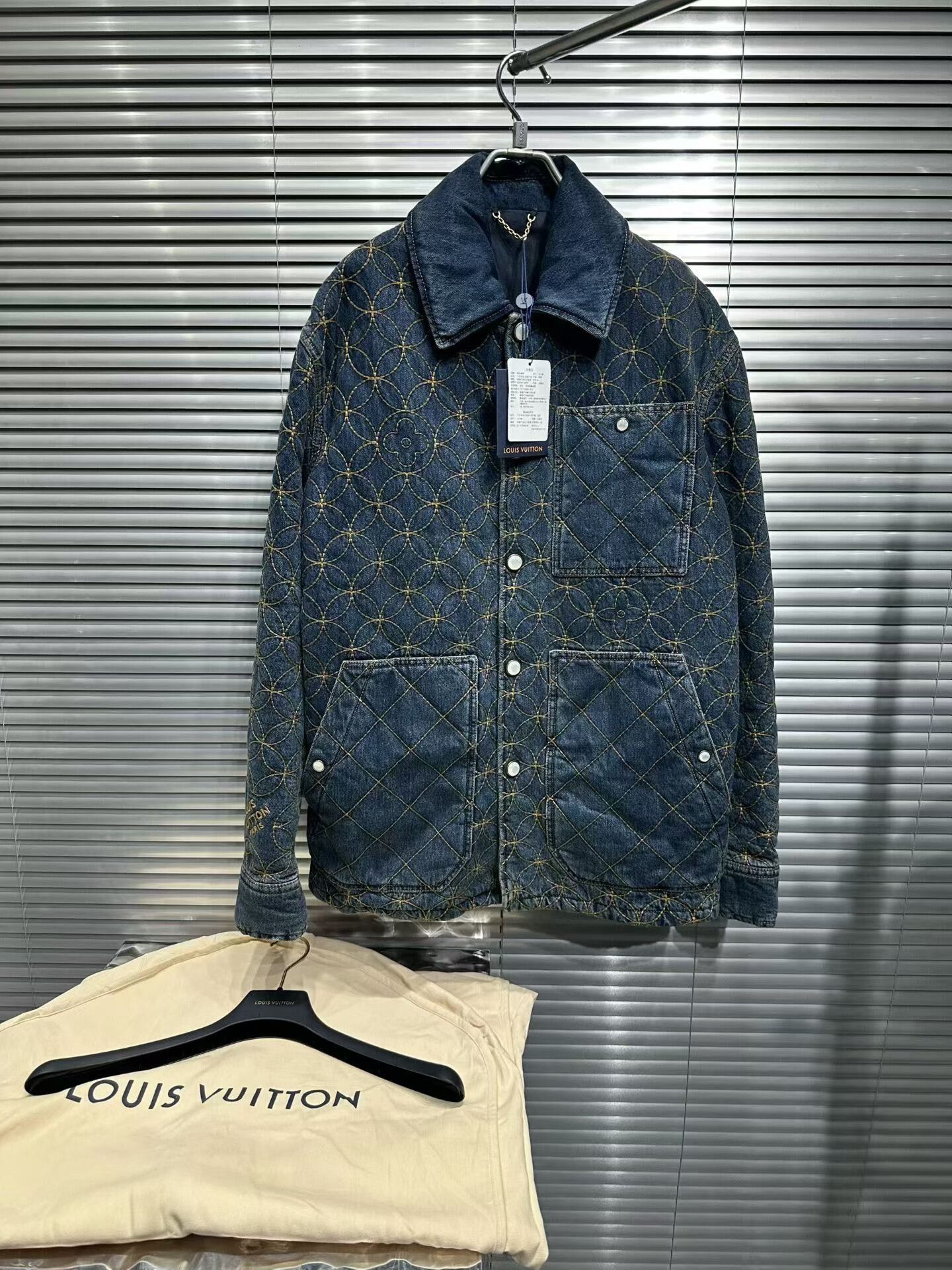 Louis Vuitton Louis Vuitton x Nigo Sashiko Denim Jacket 44 Size US S / EU 44-46 / 1 - 2 Thumbnail