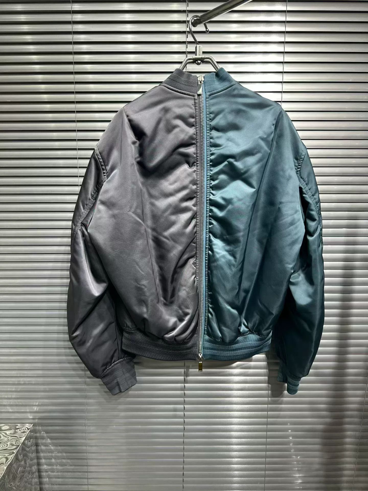 Dior Dior Split Color MA-1 Bomber Jacket Size 46 Size US S / EU 44-46 / 1 - 3 Thumbnail