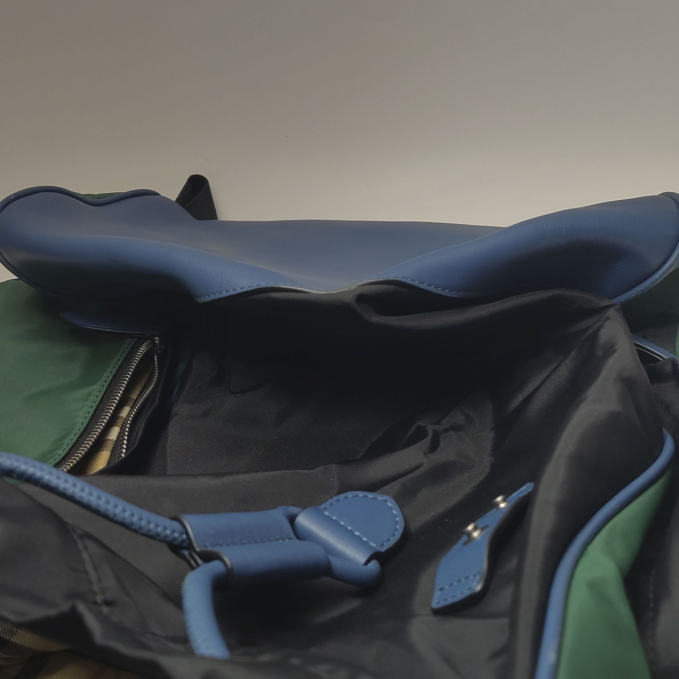 Burberry Burberry Men one size Bags Luggage Size ONE SIZE - 20 Thumbnail