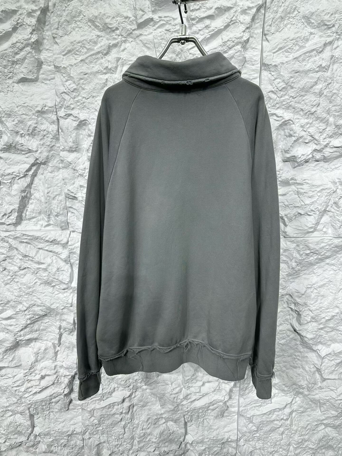 Miu Miu Miu Miu Embroidered Logo Polo Sweatshirt XS Size US XS / EU 42 / 0 - 3 Thumbnail