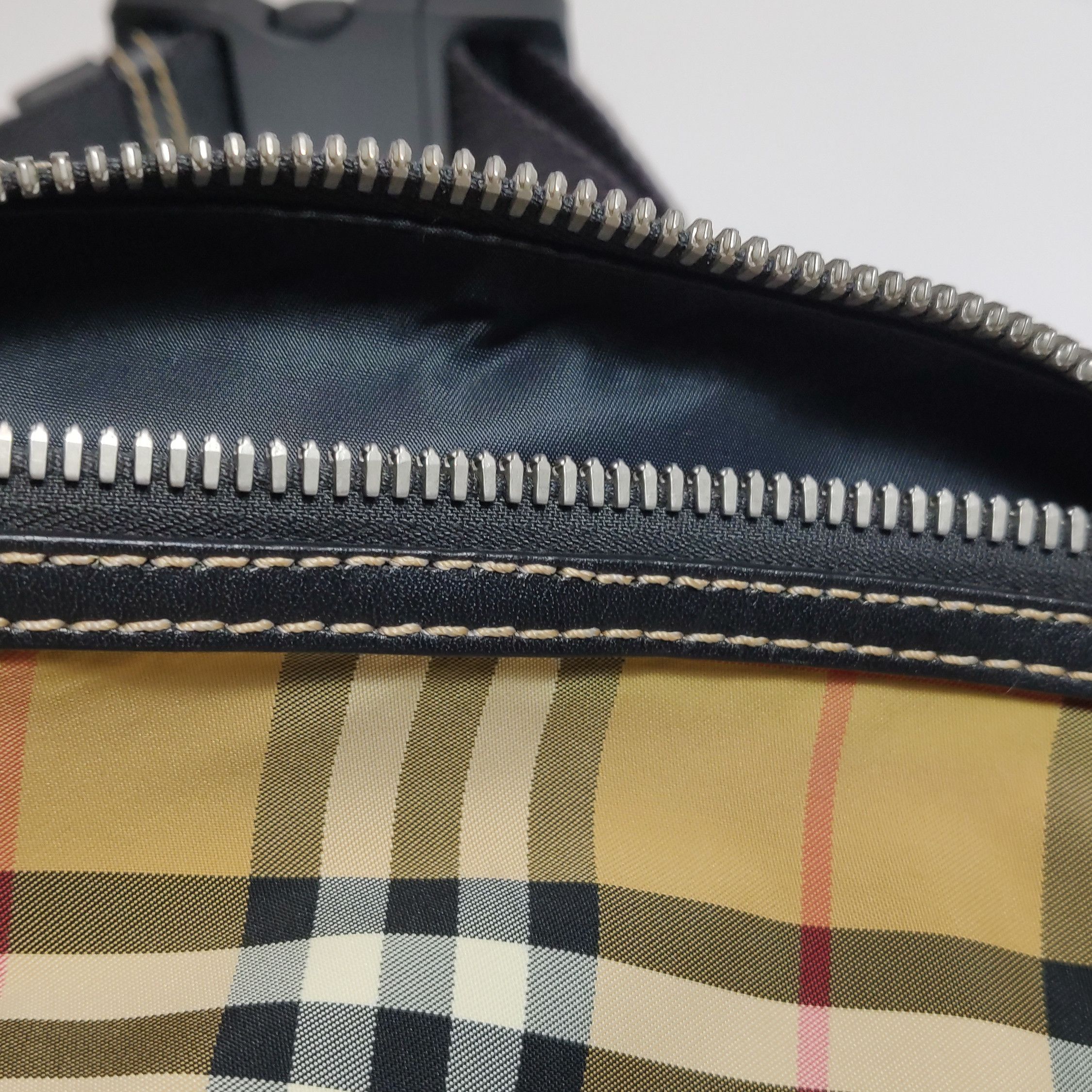 Burberry Burberry Men one size Bags Luggage Size ONE SIZE - 14 Thumbnail