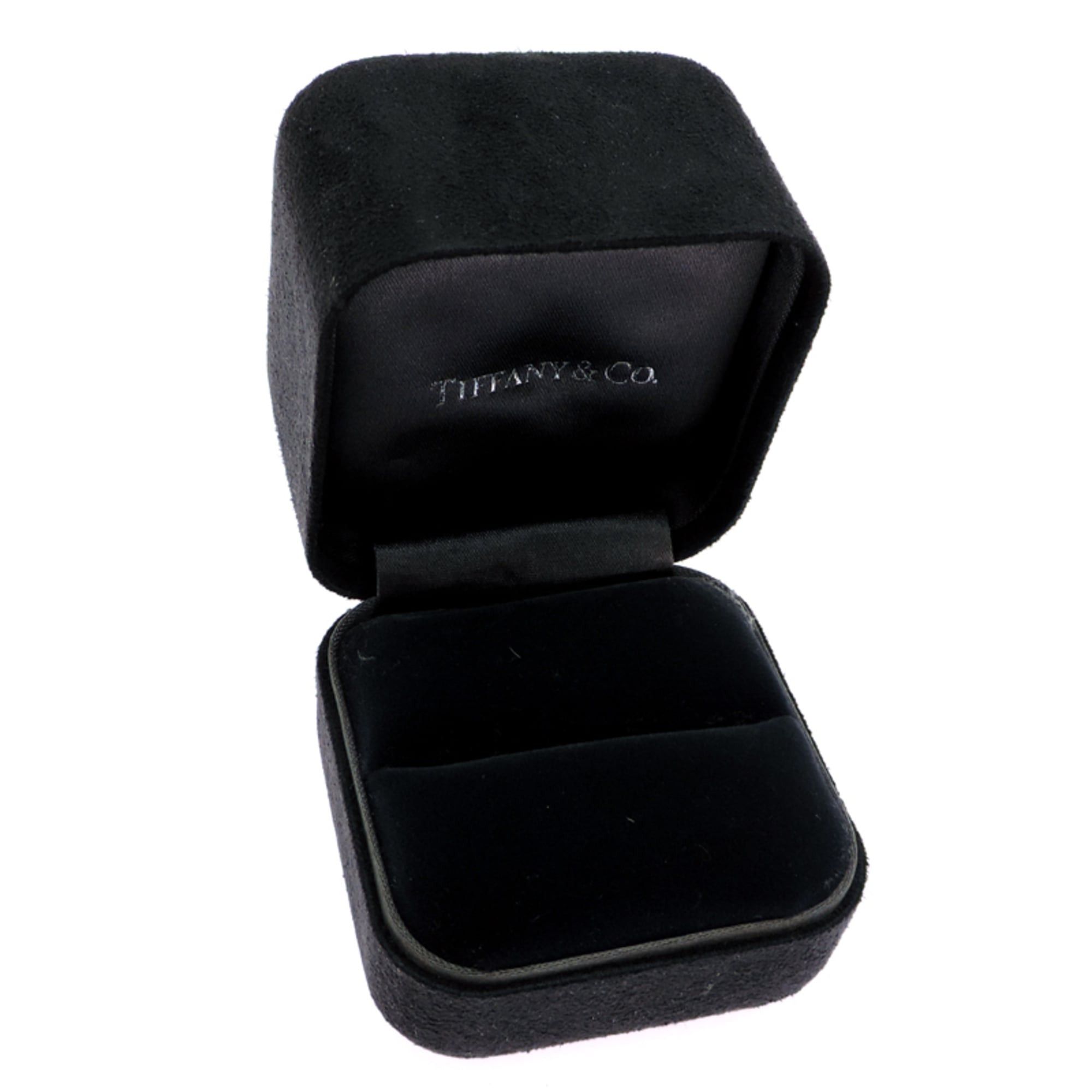 Tiffany & Co. Tiffany & Co. Solitaire 0.61ct Diamond Women's Ring, Platinum 950 Size ONE SIZE - 9 Thumbnail