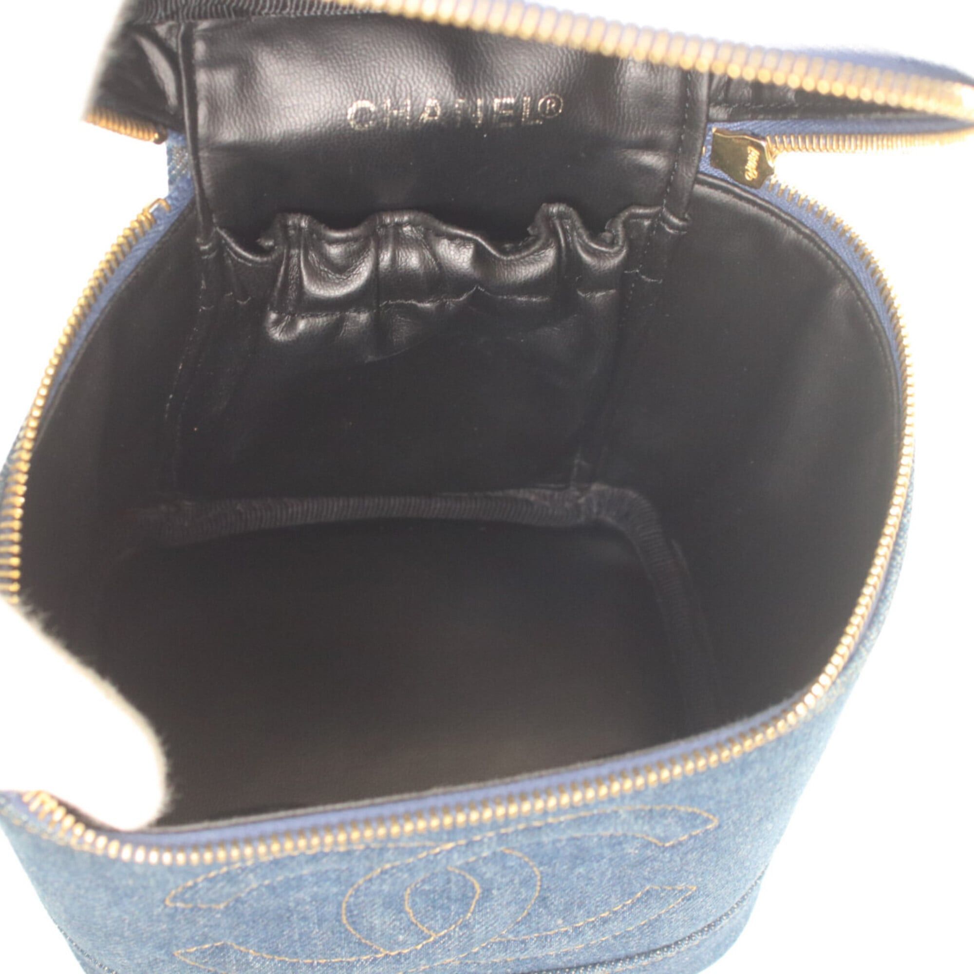 Chanel CHANEL A01998 Denim Vertical Vanity Handbag, Indigo, Gold Hardware, Women's Size ONE SIZE - 7 Thumbnail