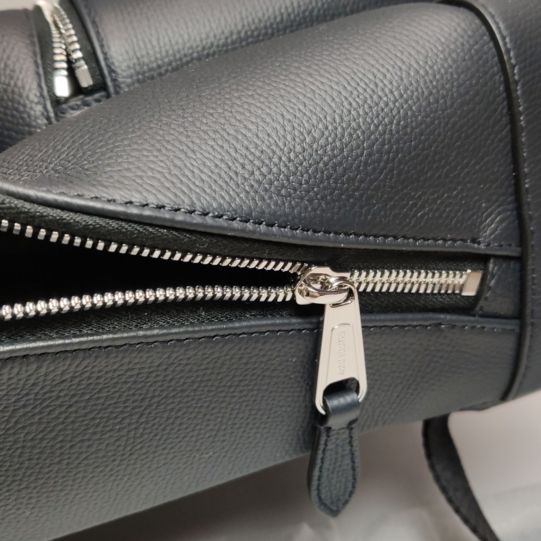 Burberry Burberry Men one size Bags Luggage Size ONE SIZE - 11 Thumbnail