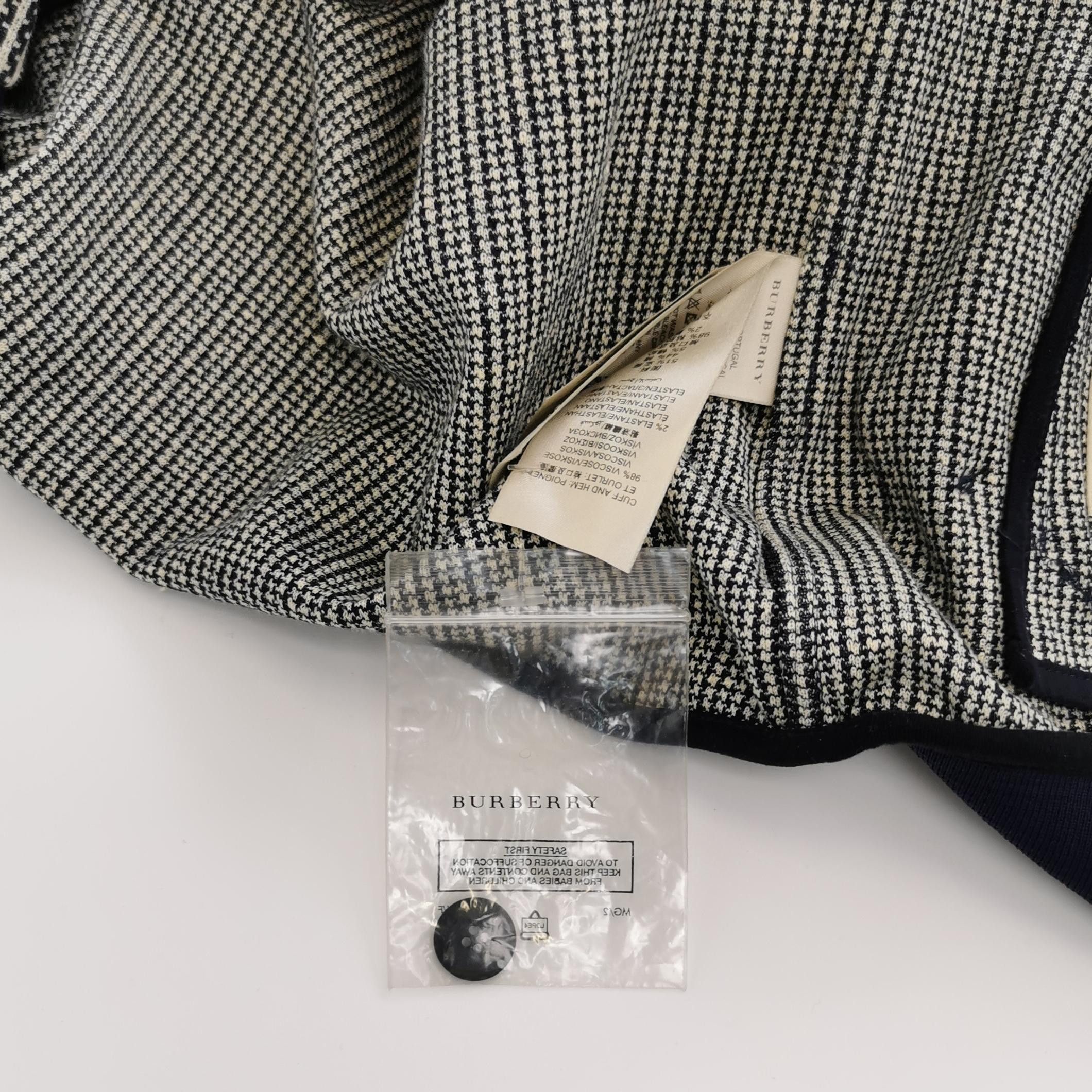 Burberry Burberry Men m Light Jackets Size US M / EU 48-50 / 2 - 5 Thumbnail