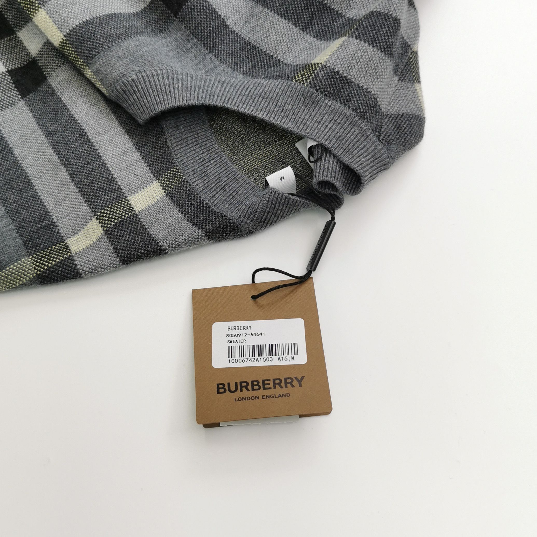 Burberry Burberry Men m Sweaters Knitwear Size US M / EU 48-50 / 2 - 3 Thumbnail