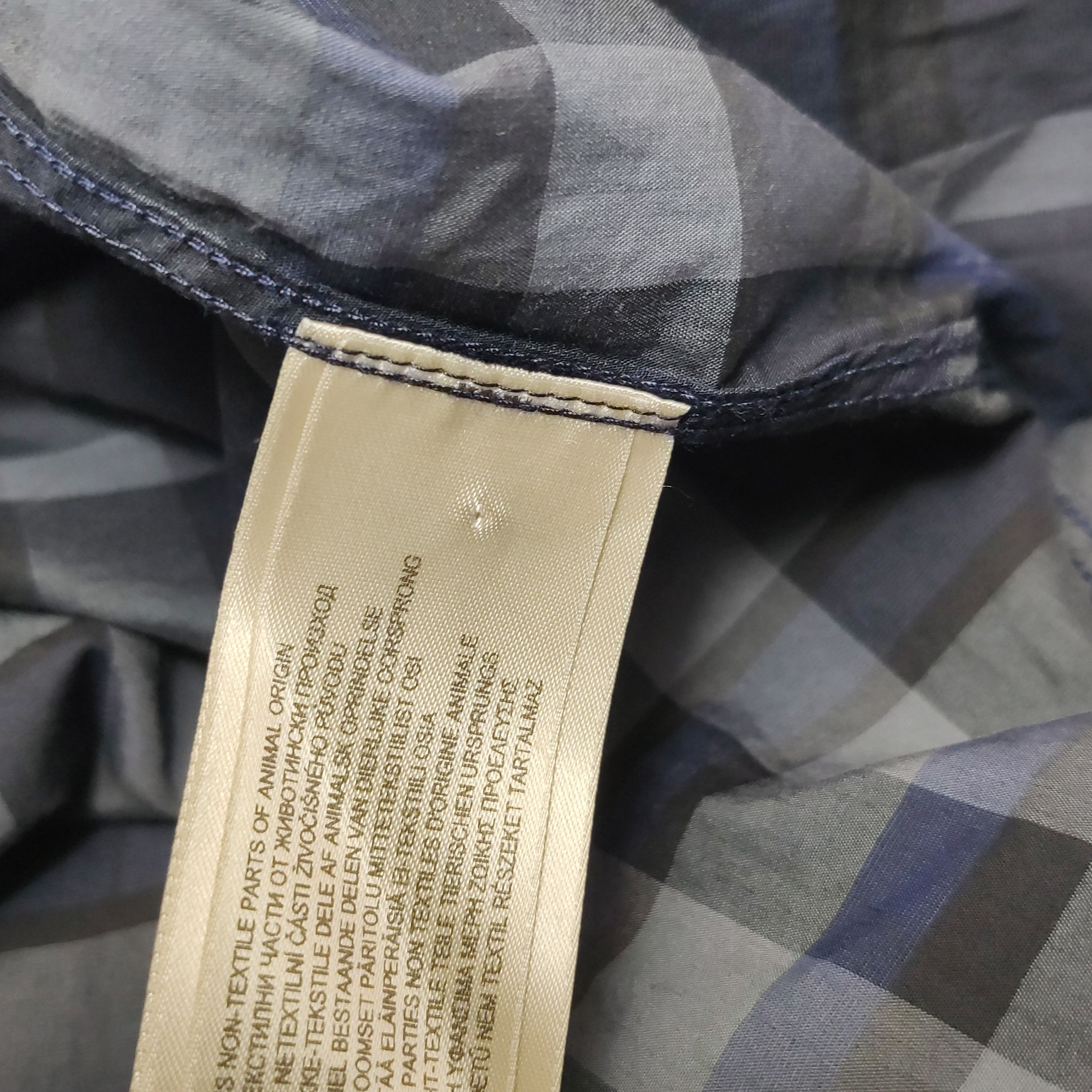 Burberry Burberry Men s Button Ups Size US S / EU 44-46 / 1 - 9 Thumbnail