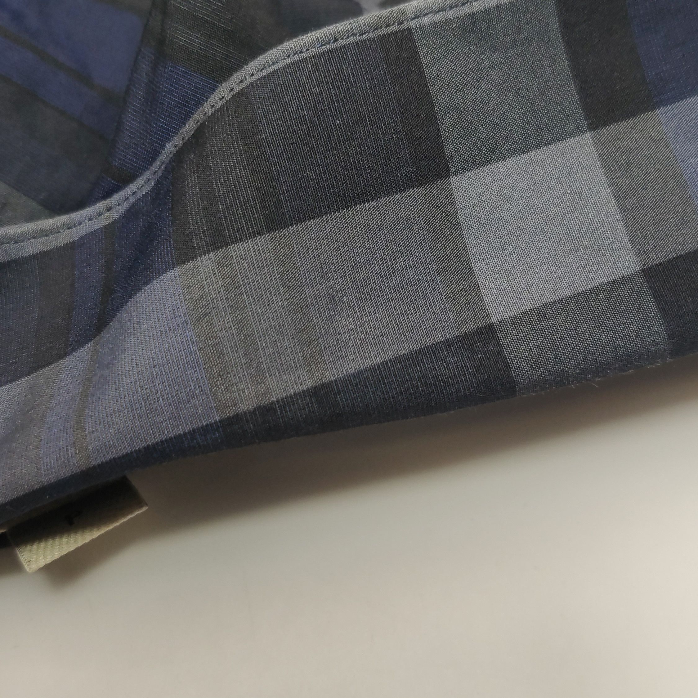 Burberry Burberry Men s Button Ups Size US S / EU 44-46 / 1 - 8 Thumbnail