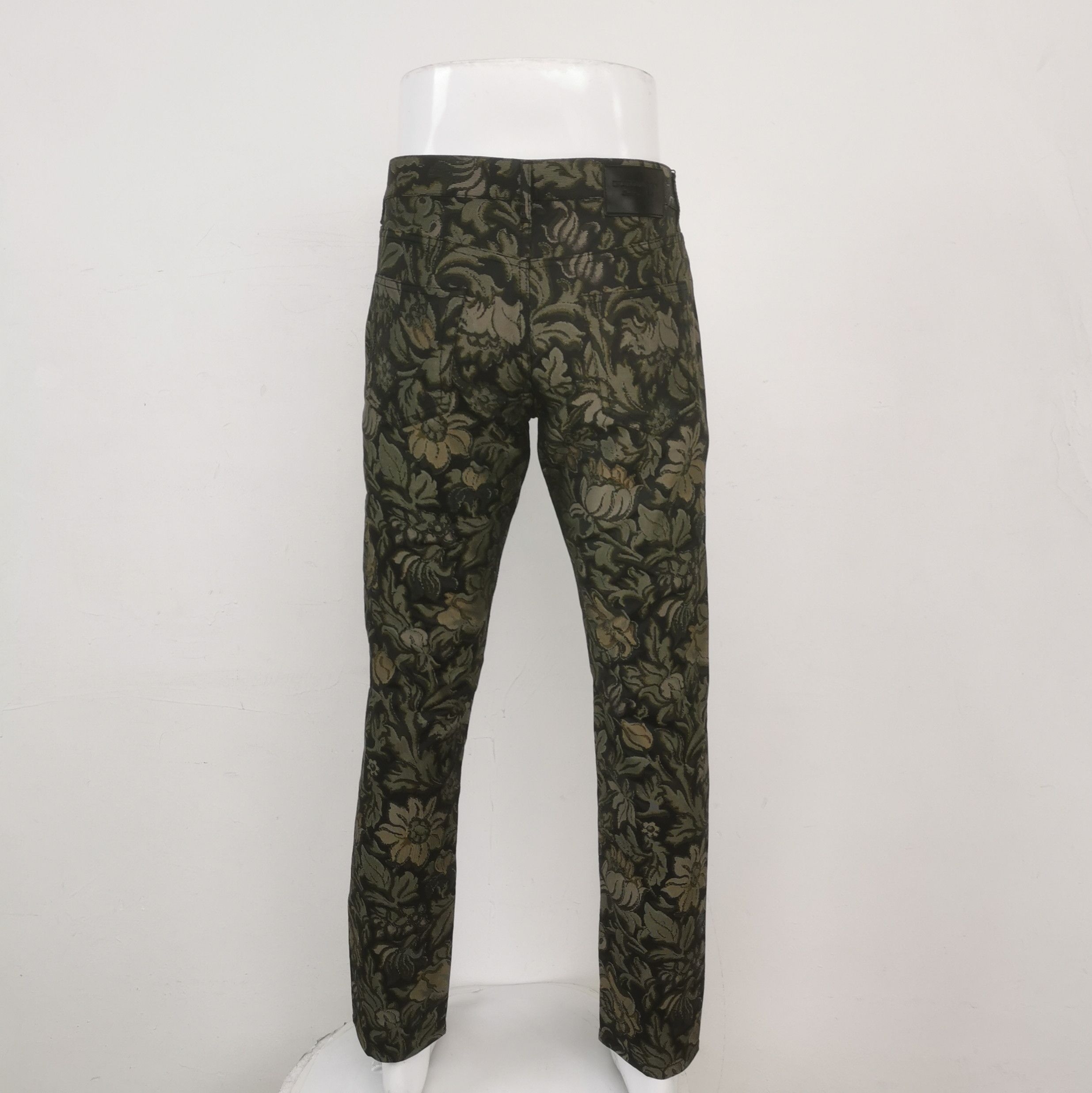 Burberry Burberry Men 26 Casual Pants Size US 26 / EU 42 - 2 Thumbnail