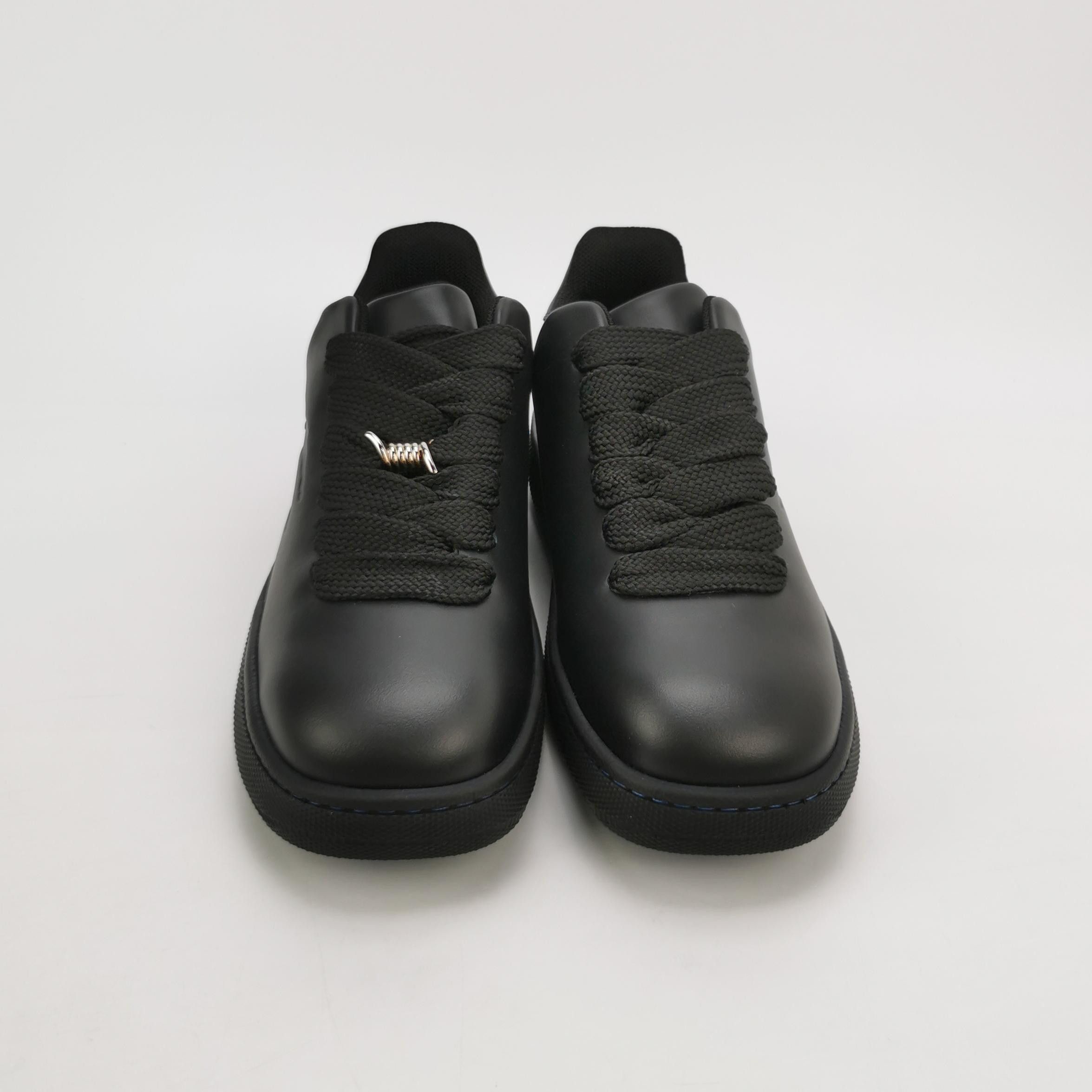 Burberry Burberry Men 11 Lowtop Sneakers Size US 11 / EU 44 - 3 Thumbnail