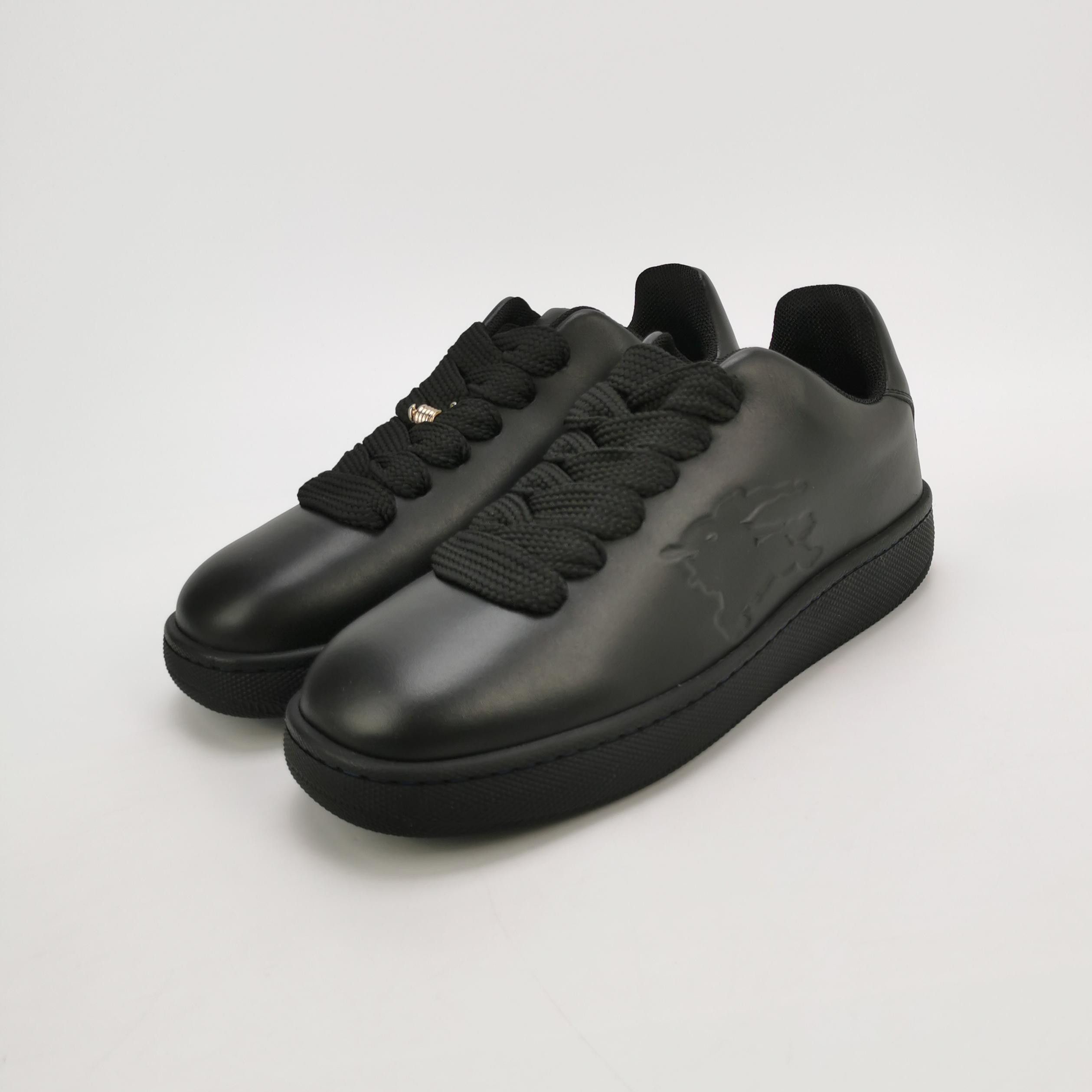 Burberry Burberry Men 10 Lowtop Sneakers Size US 10 / EU 43 - 2 Thumbnail