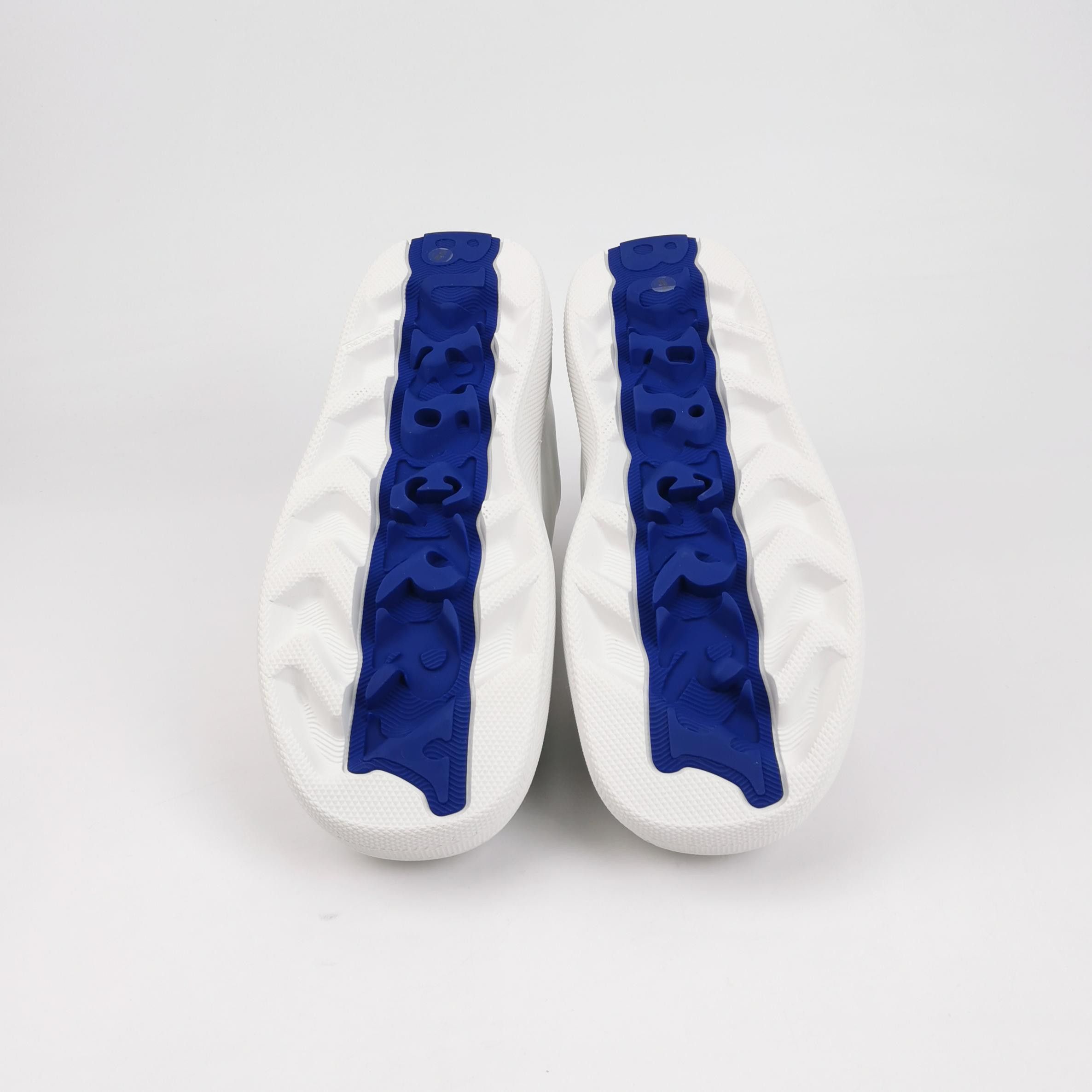 Burberry Burberry Men 11 Lowtop Sneakers Size US 11 / EU 44 - 5 Thumbnail