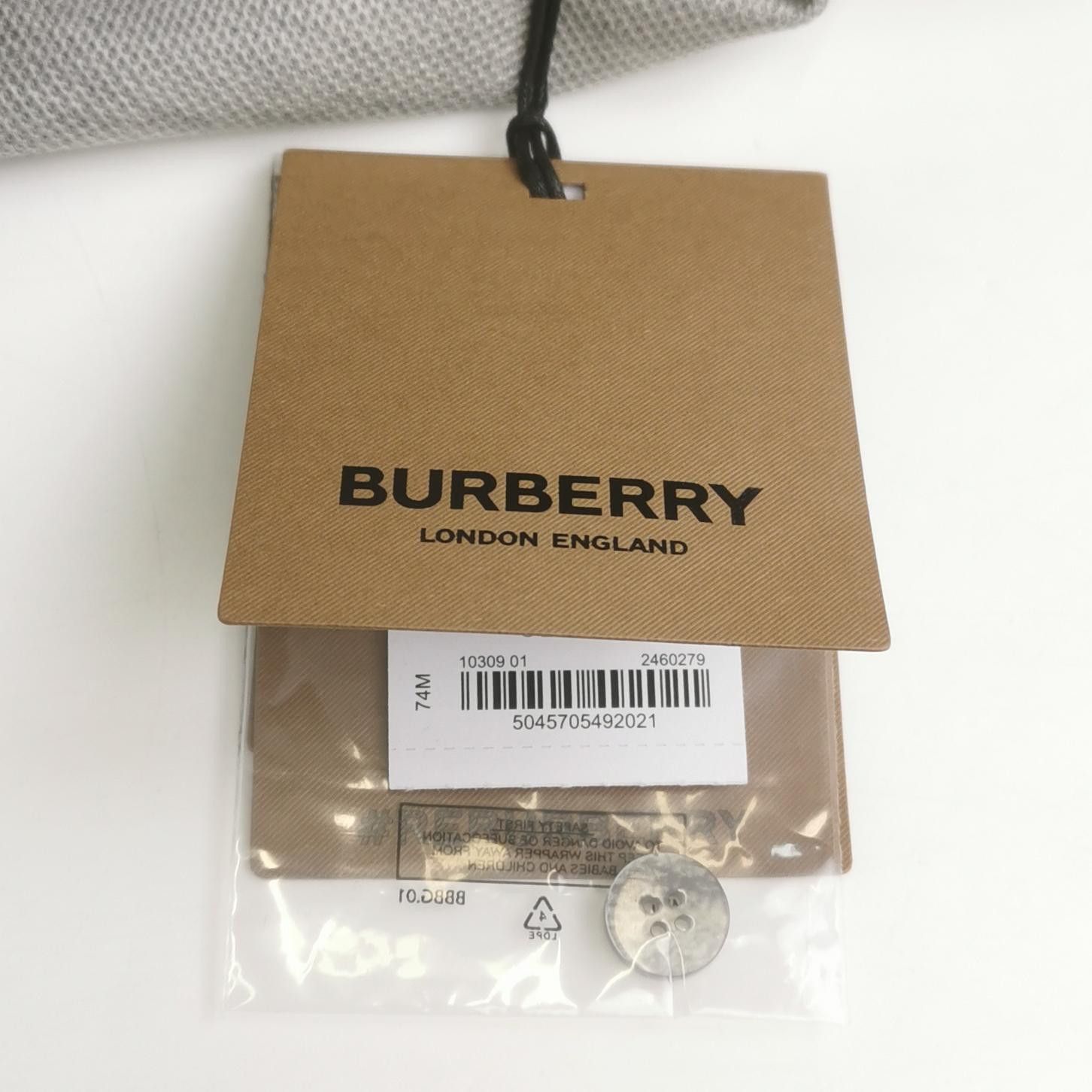 Burberry Burberry Men s Short Sleeve Shirts Size US S / EU 44-46 / 1 - 4 Thumbnail