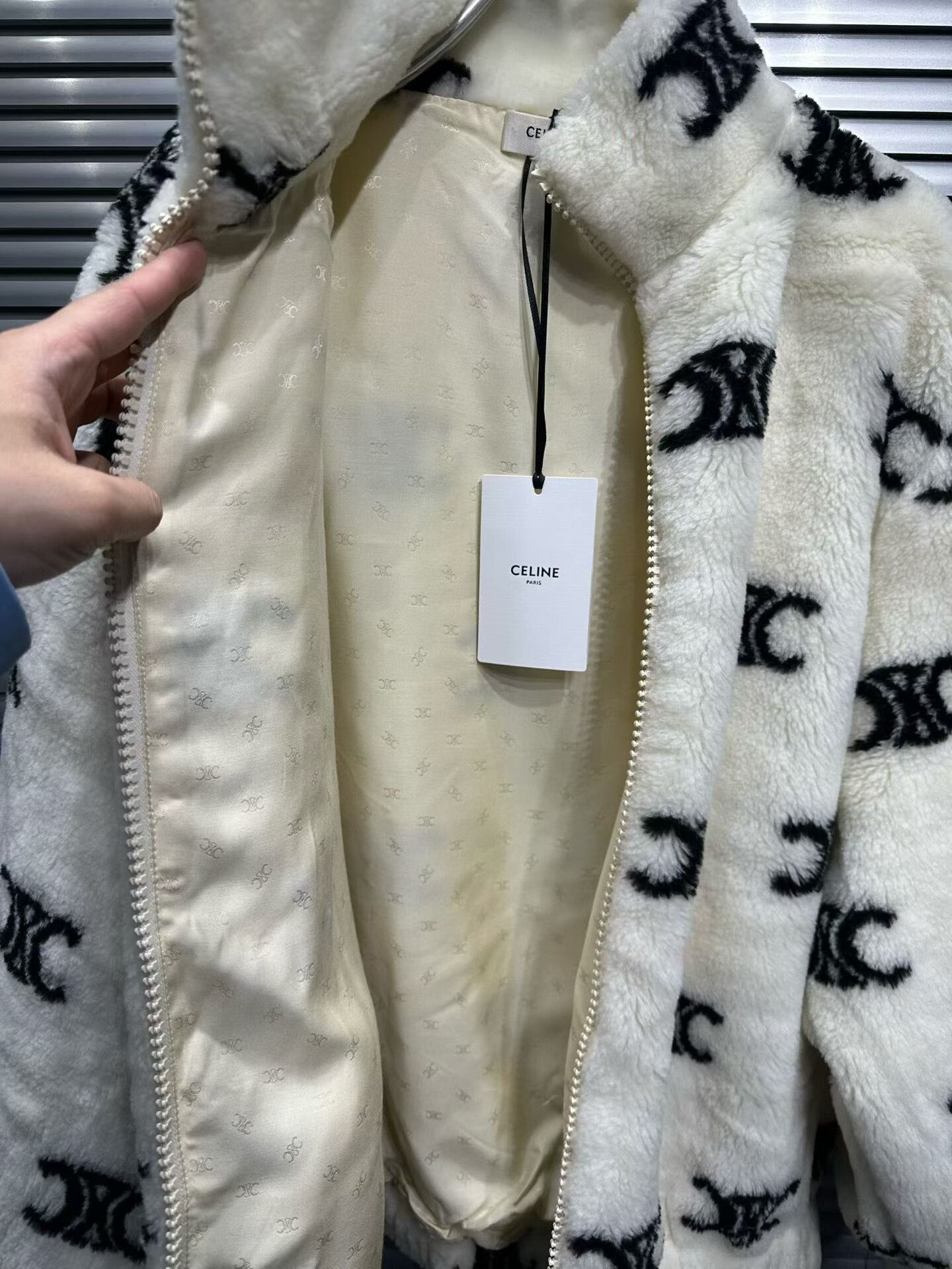 Celine Celine Triomphe Logo Fleece Jacket Size S Size US S / EU 44-46 / 1 - 4 Thumbnail