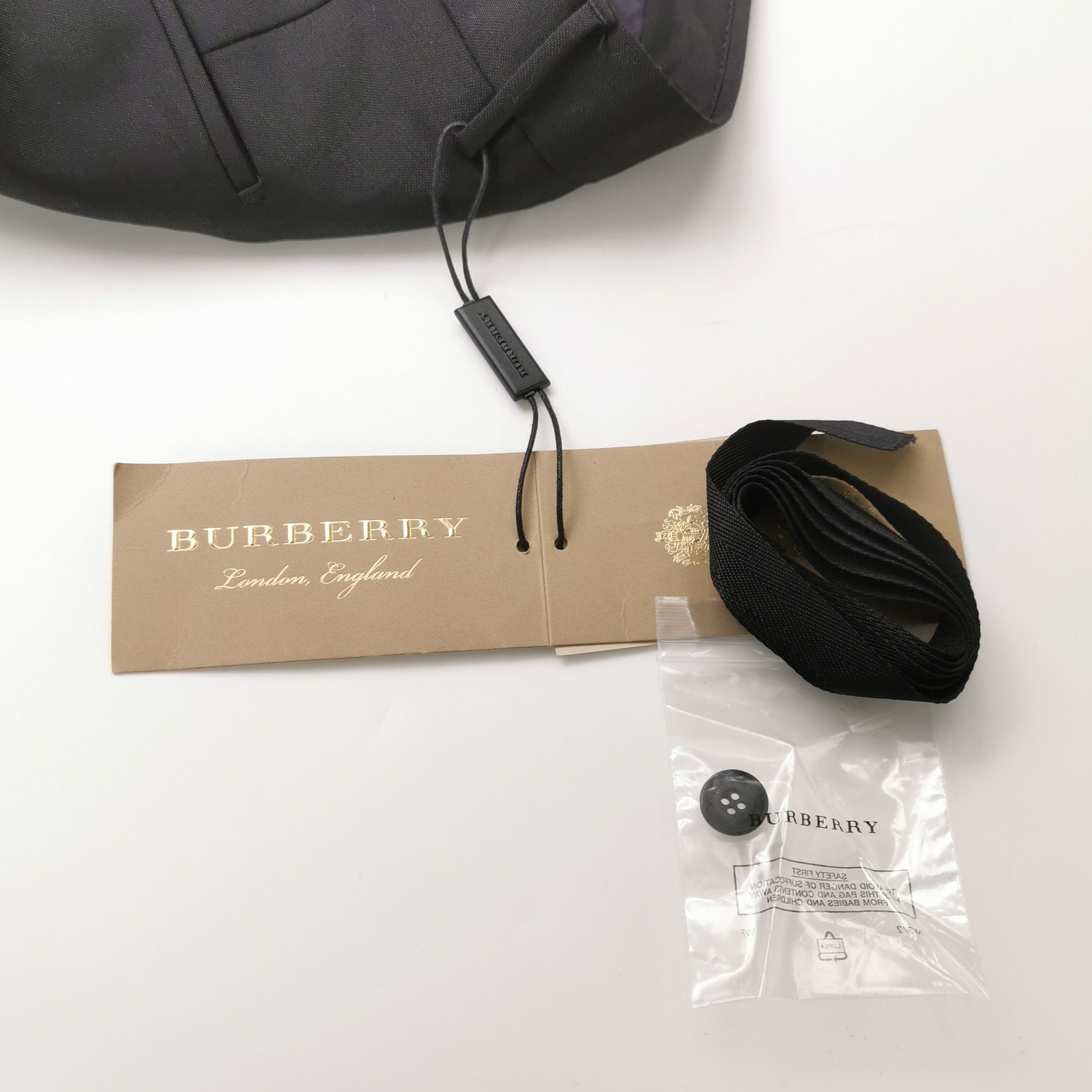 Burberry Burberry Men 30 Casual Pants Size US 30 / EU 46 - 4 Thumbnail