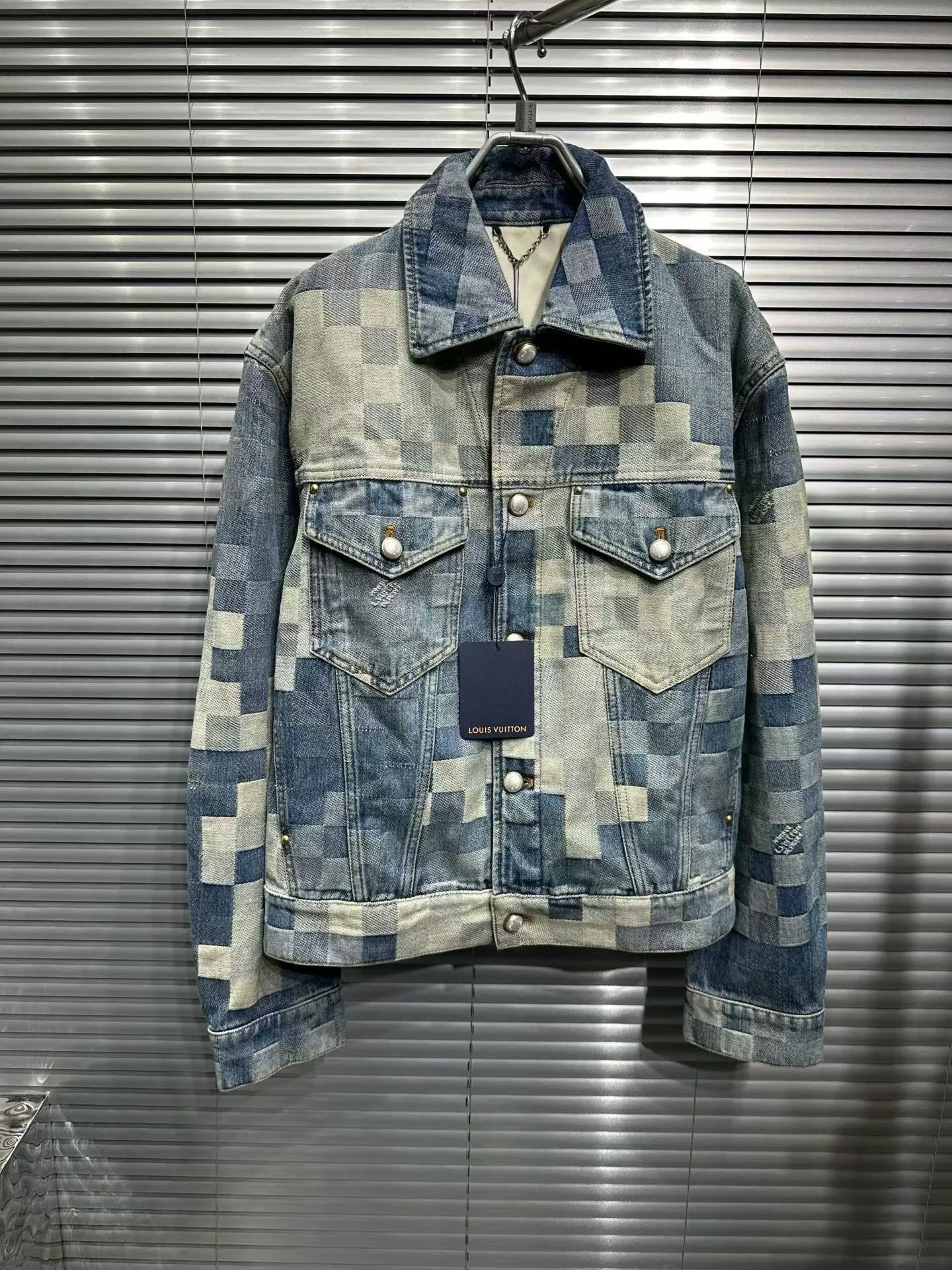 Louis Vuitton Louis Vuitton Damier Mosaic Denim Jacket 46 Size US S / EU 44-46 / 1 - 2 Thumbnail