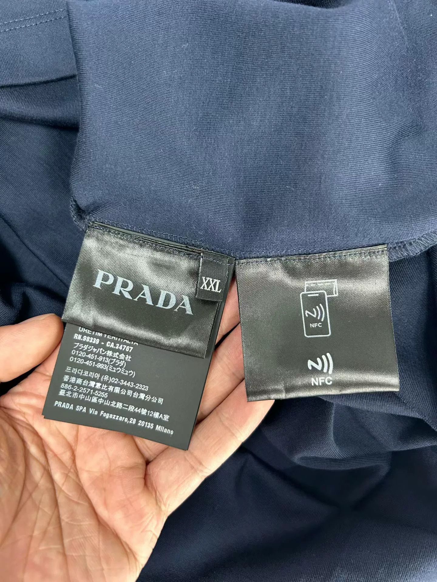 Prada Prada Triangle Logo Interlock T-Shirt XXL Size US XXL / EU 58 / 5 - 5 Thumbnail