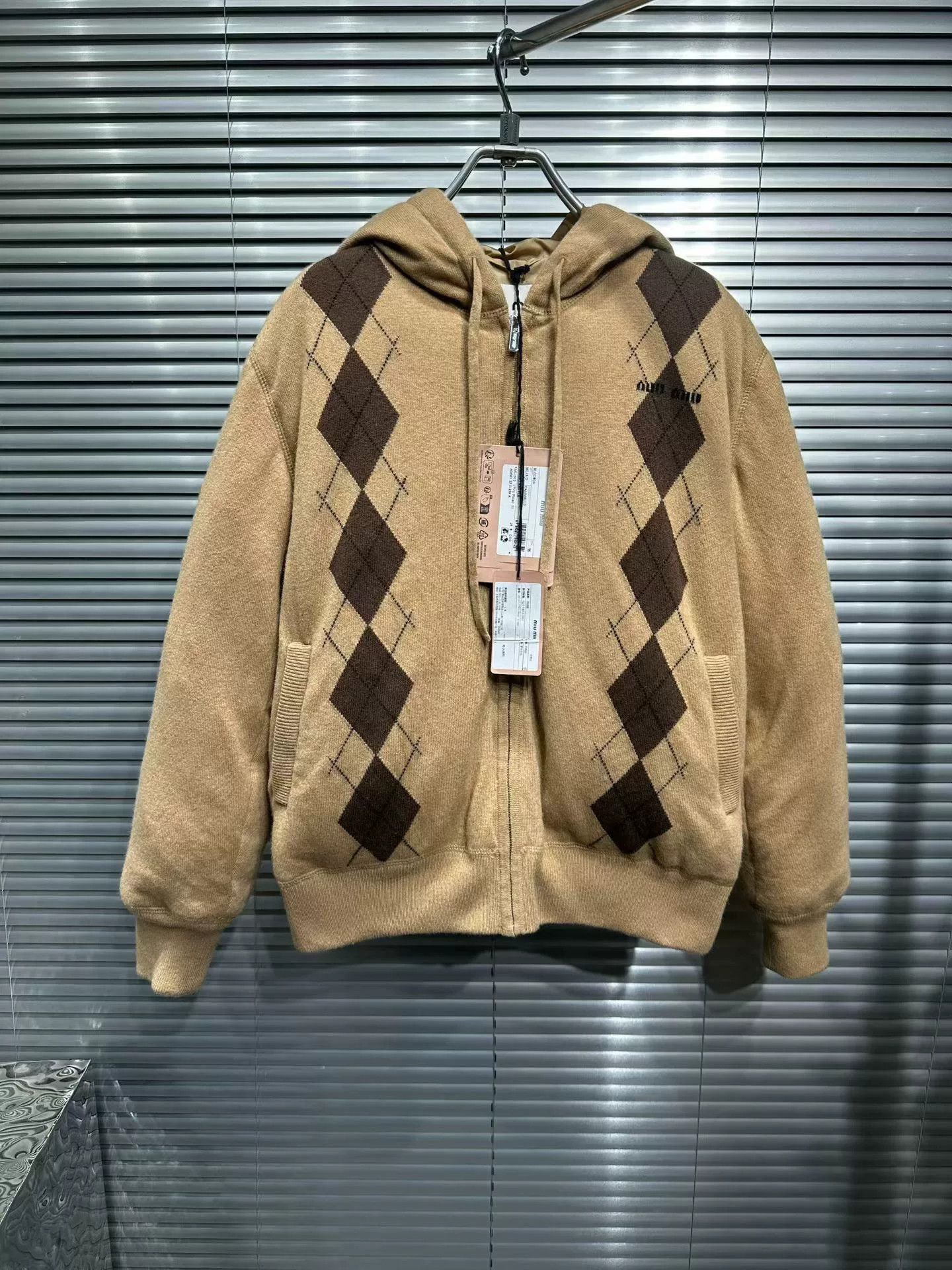 Miu Miu Miu Miu Argyle Knit Down Jacket IT 36 Size XS / US 0-2 / IT 36-38 - 2 Thumbnail