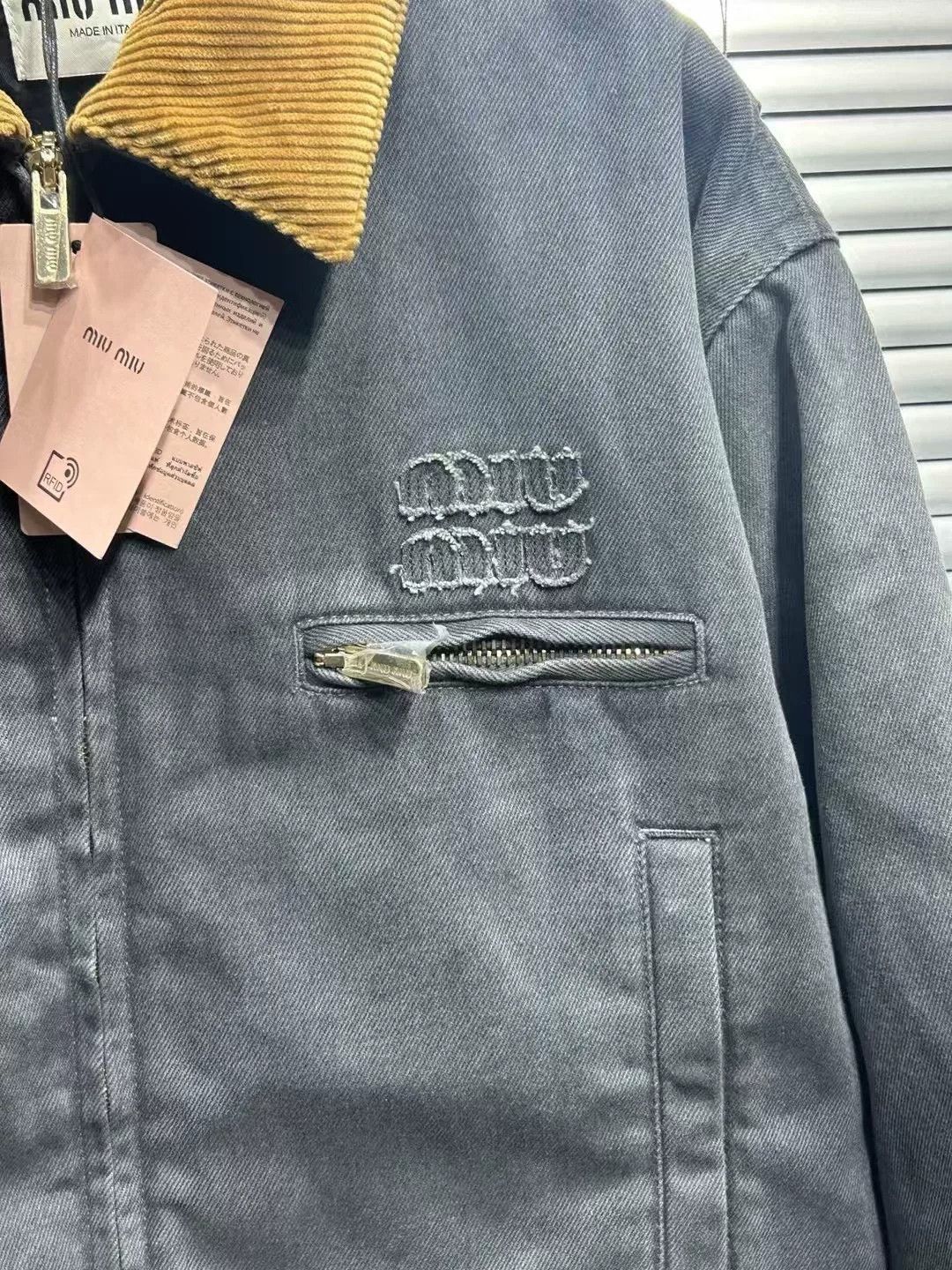 Miu Miu Miu Miu Corduroy Collar Zip Jacket Size 38 Size XS / US 0-2 / IT 36-38 - 4 Thumbnail