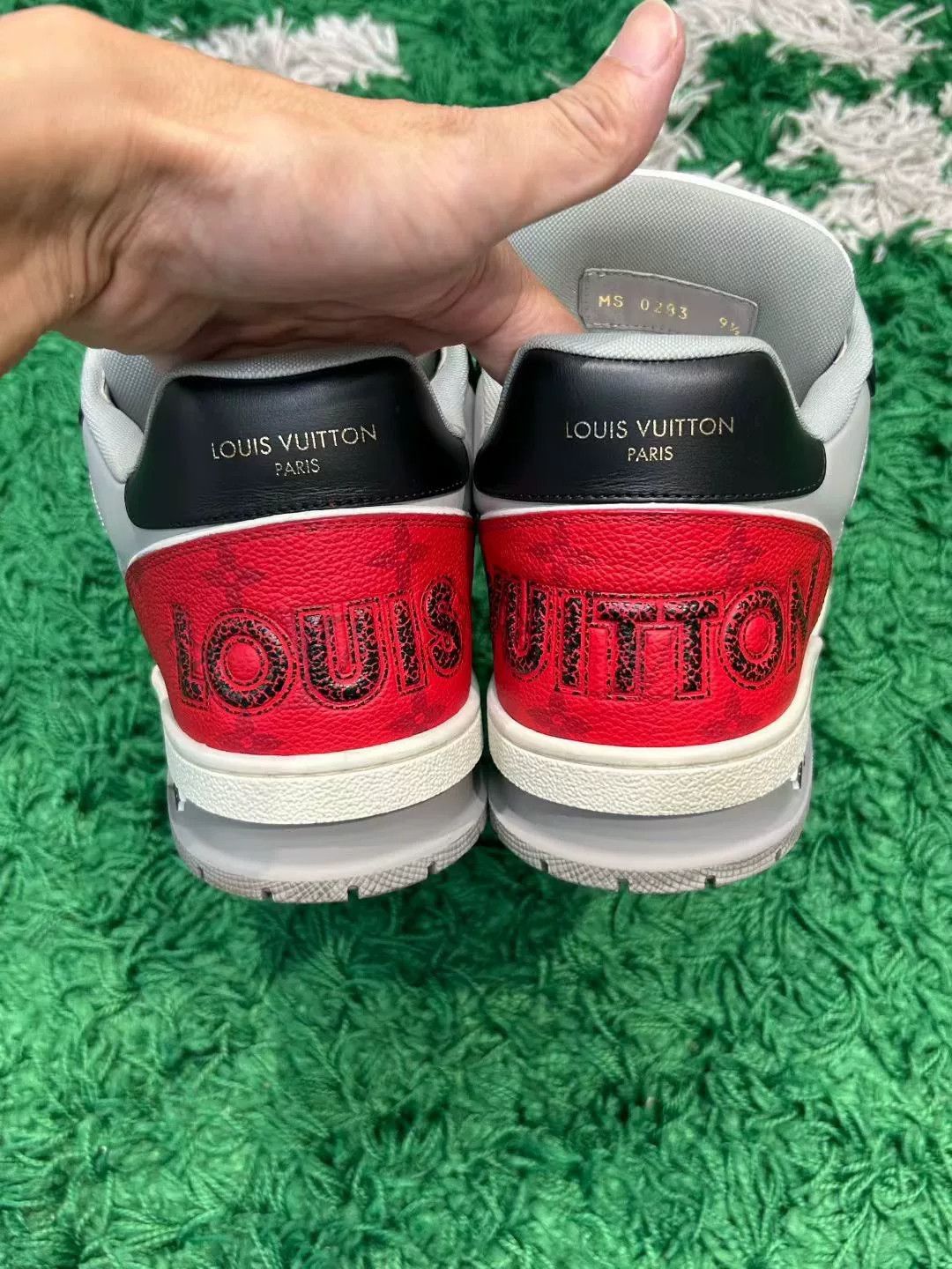 Louis Vuitton Louis Vuitton Red/Black LV Trainer Sneakers 9.5 Size US 10.5 / EU 43-44 - 5 Thumbnail