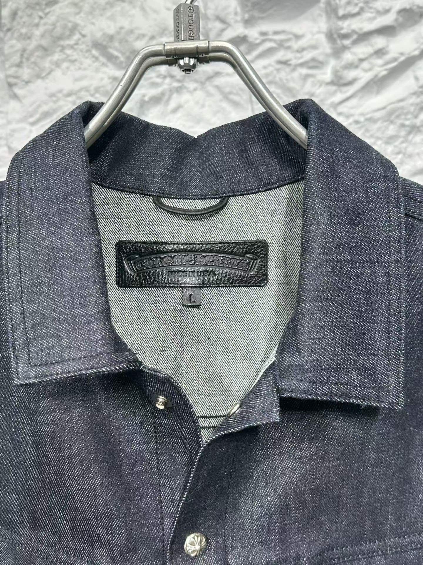 Chrome Hearts Chrome Hearts Silver Scroll Denim Jacket L Size US L / EU 52-54 / 3 - 5 Thumbnail