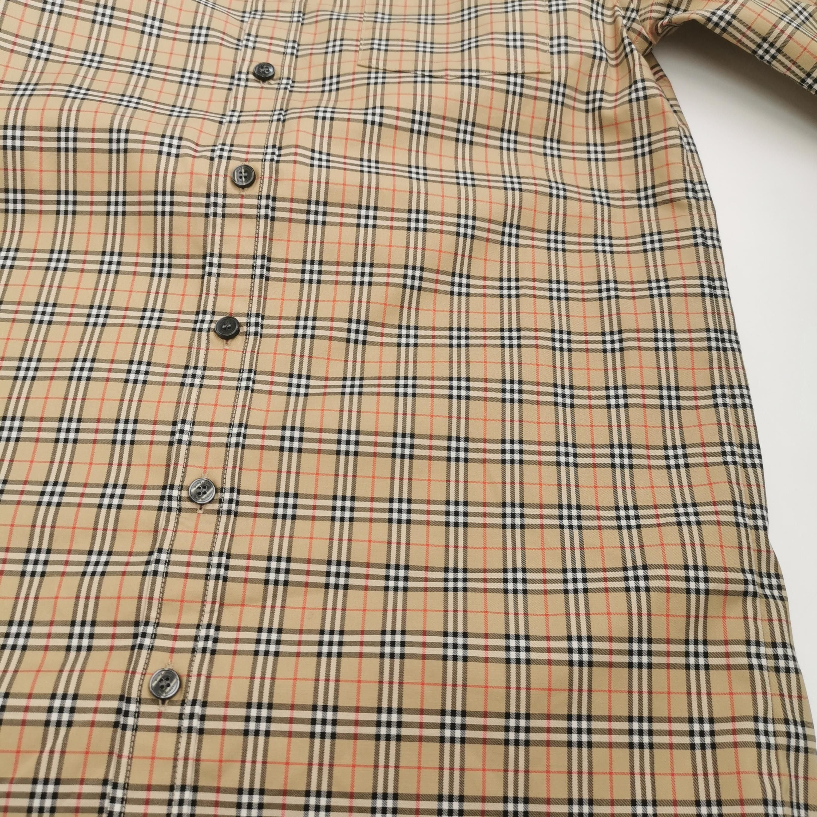 Burberry Burberry Men m Button Ups Size US M / EU 48-50 / 2 - 3 Thumbnail