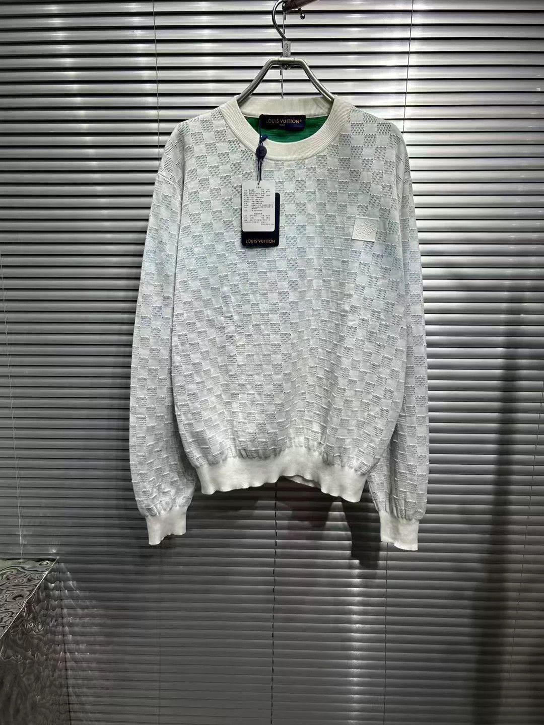 Louis Vuitton Louis Vuitton White Damier Knit Sweater Size S Size US S / EU 44-46 / 1 - 2 Thumbnail