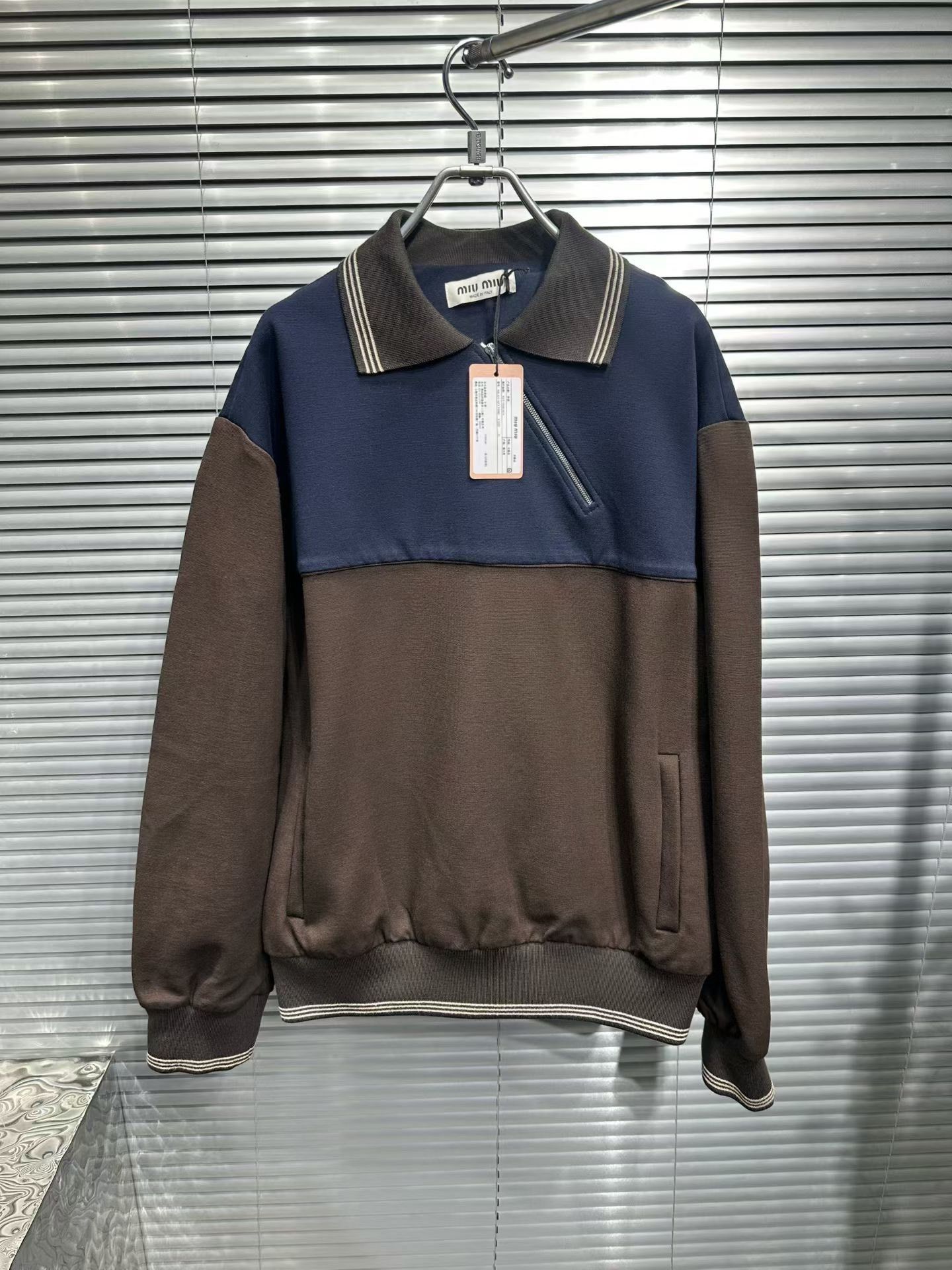 Miu Miu Miu Miu Asymmetric Zip Color Block Sweatshirt XS Size XS / US 0-2 / IT 36-38 - 2 Thumbnail