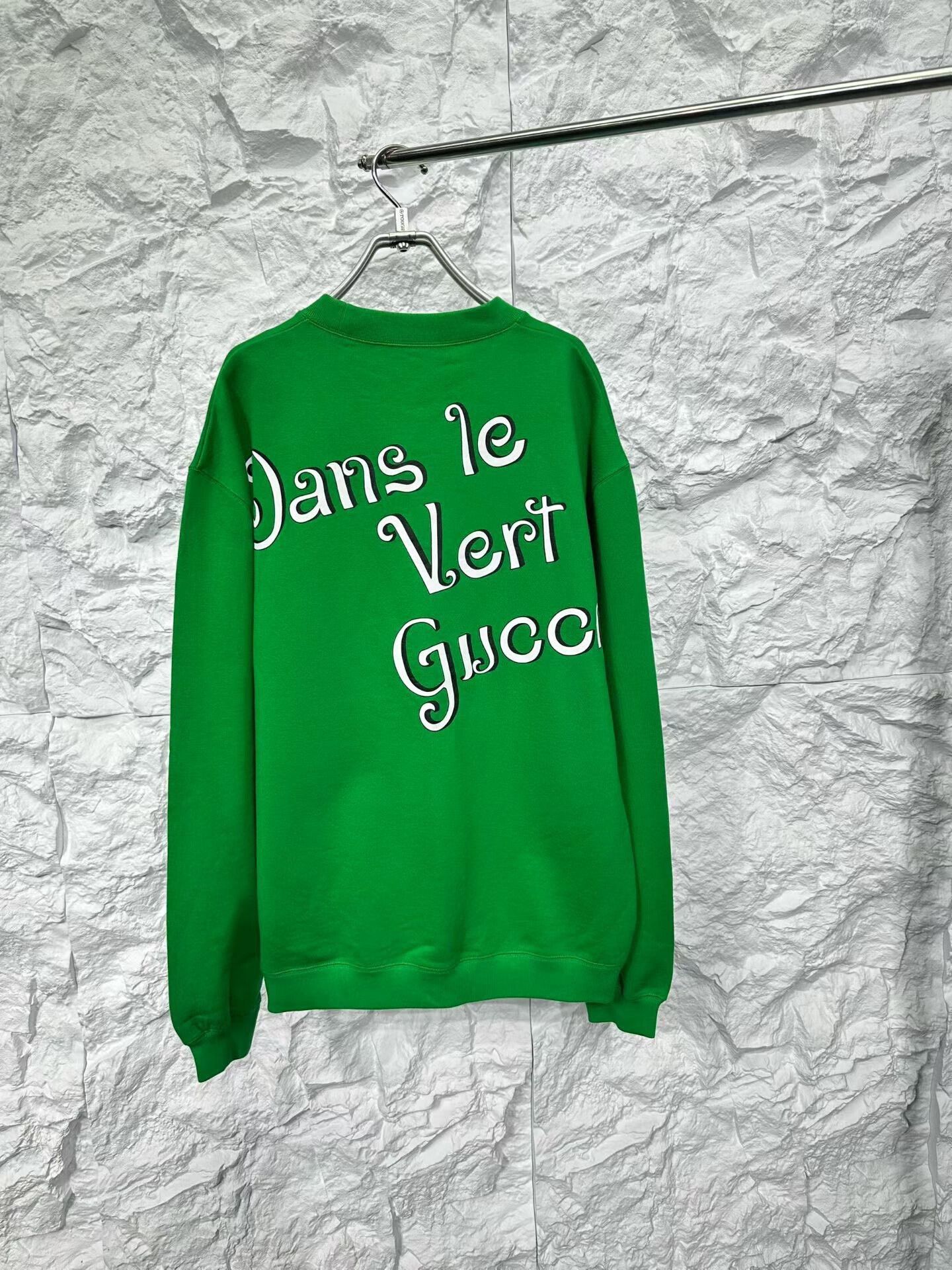 Gucci Gucci Year of the Rabbit Script Logo Sweatshirt US M Size US M / EU 48-50 / 2 - 3 Thumbnail