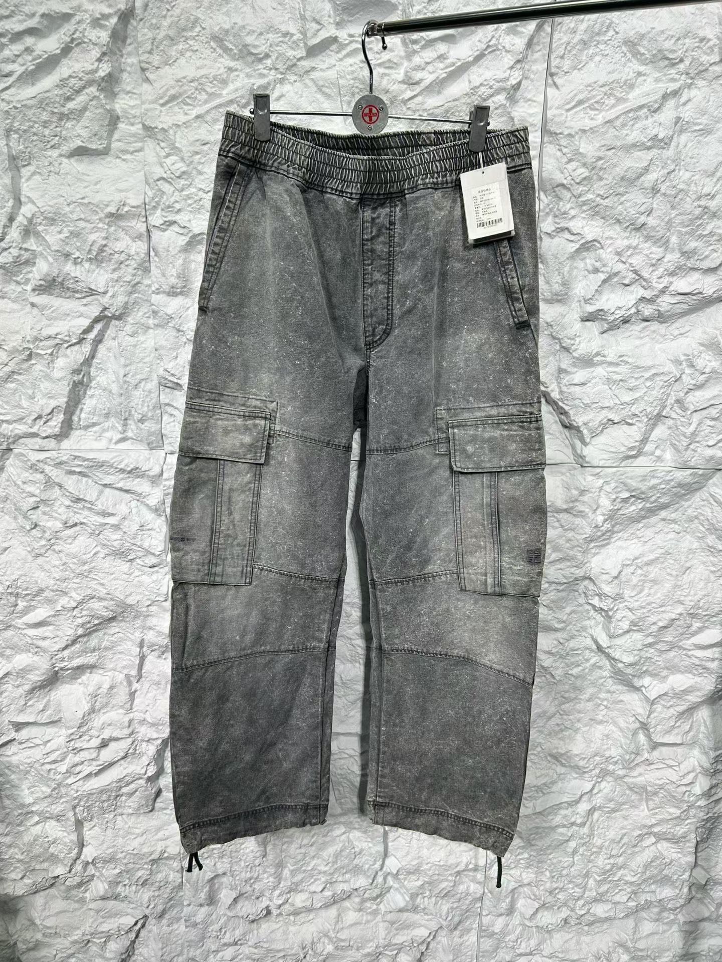 Givenchy Givenchy Washed Cargo Denim Jeans Size 31 Size US 31 - 2 Thumbnail