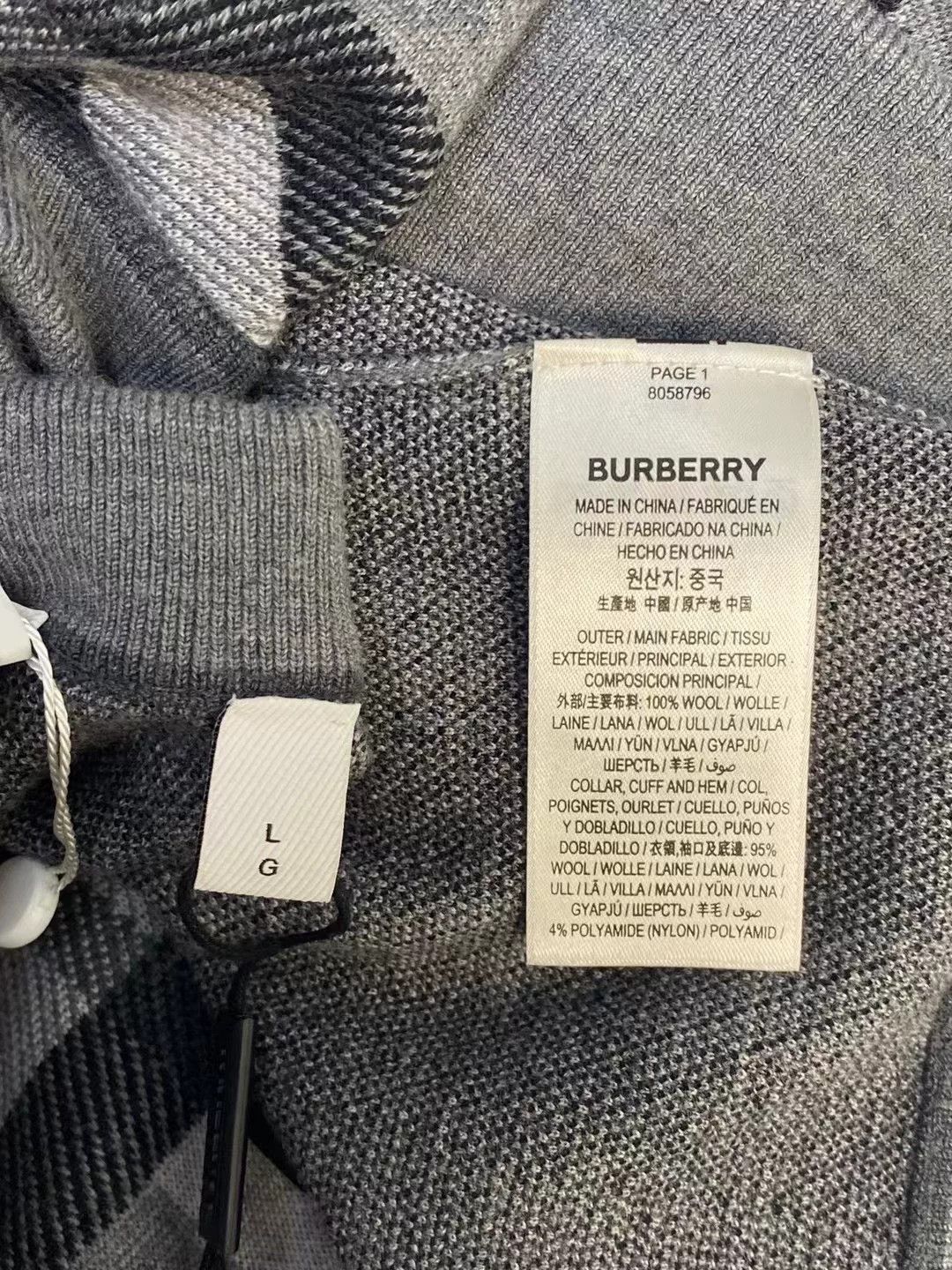 Burberry Burberry All-Over Check Wool Knit Sweater L Size US L / EU 52-54 / 3 - 5 Thumbnail