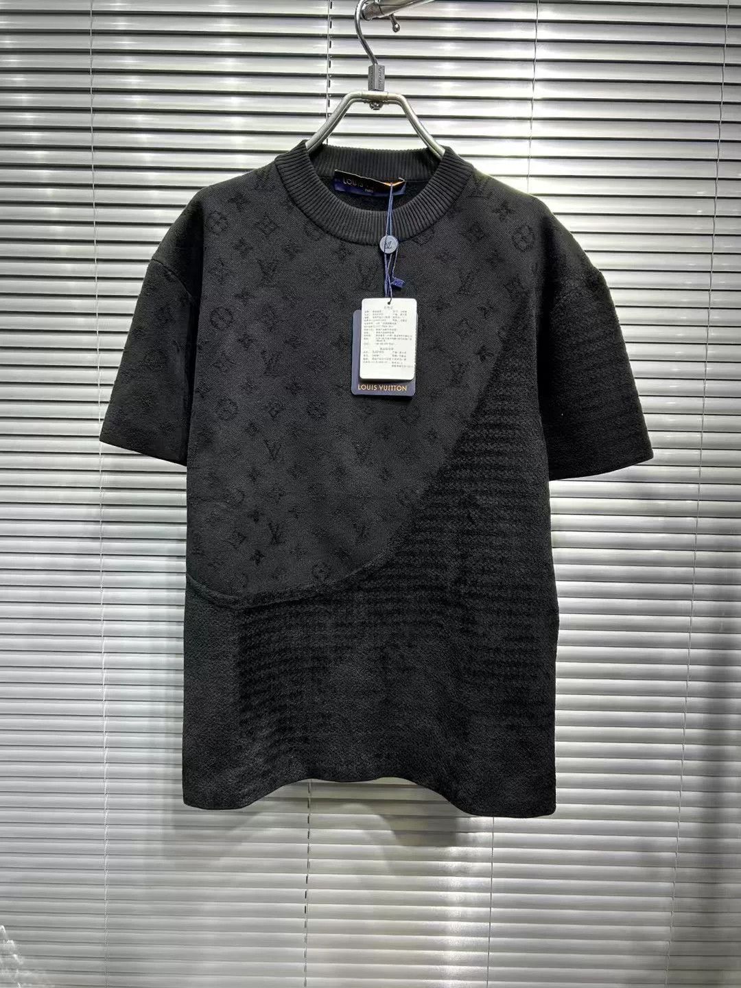 Louis Vuitton Louis Vuitton Monogram Jacquard Terry T-Shirt XS Size US XS / EU 42 / 0 - 2 Thumbnail