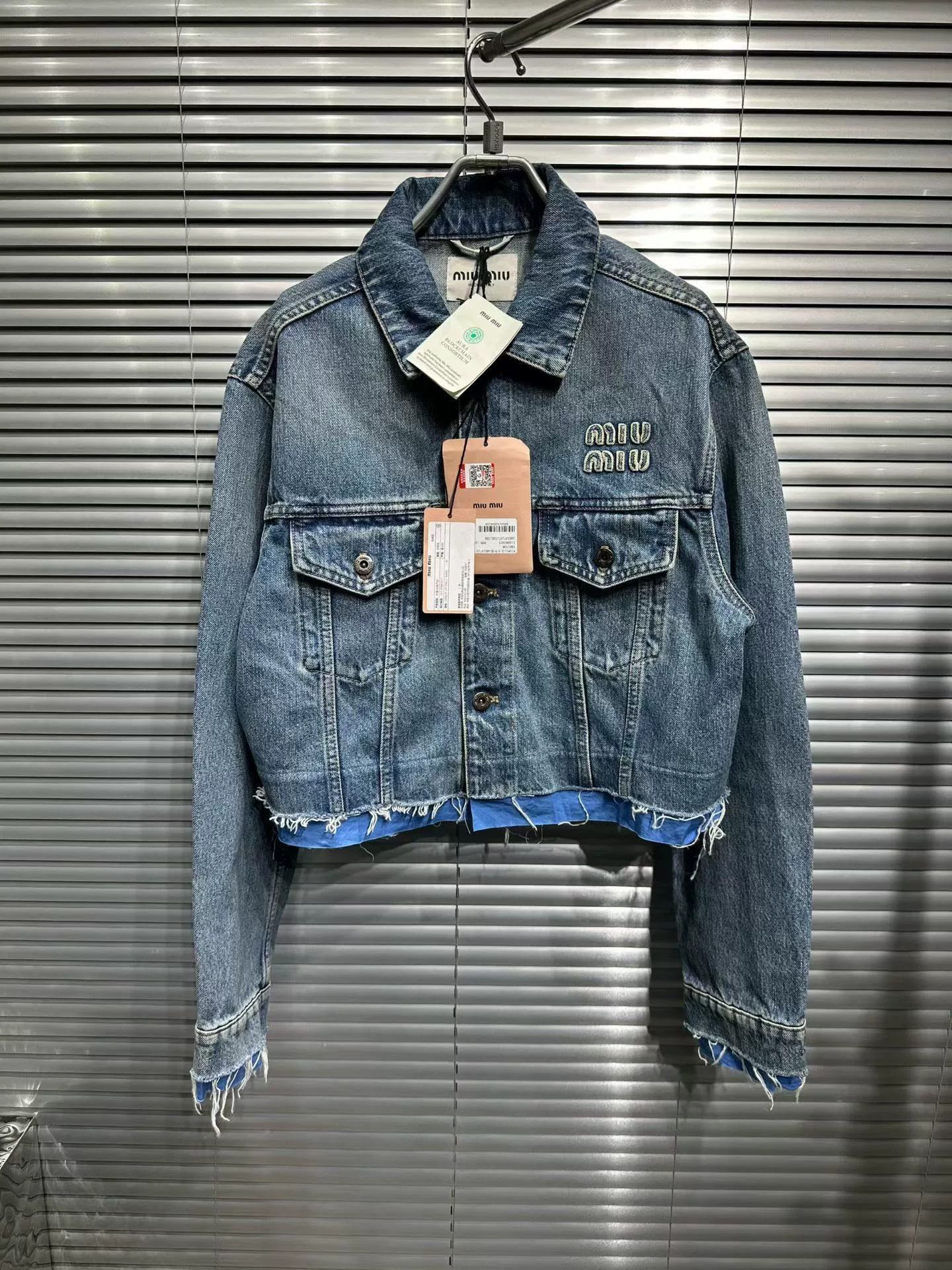 Miu Miu Miu Miu Embroidered Logo Denim Jacket IT 38 Size XS / US 0-2 / IT 36-38 - 2 Thumbnail