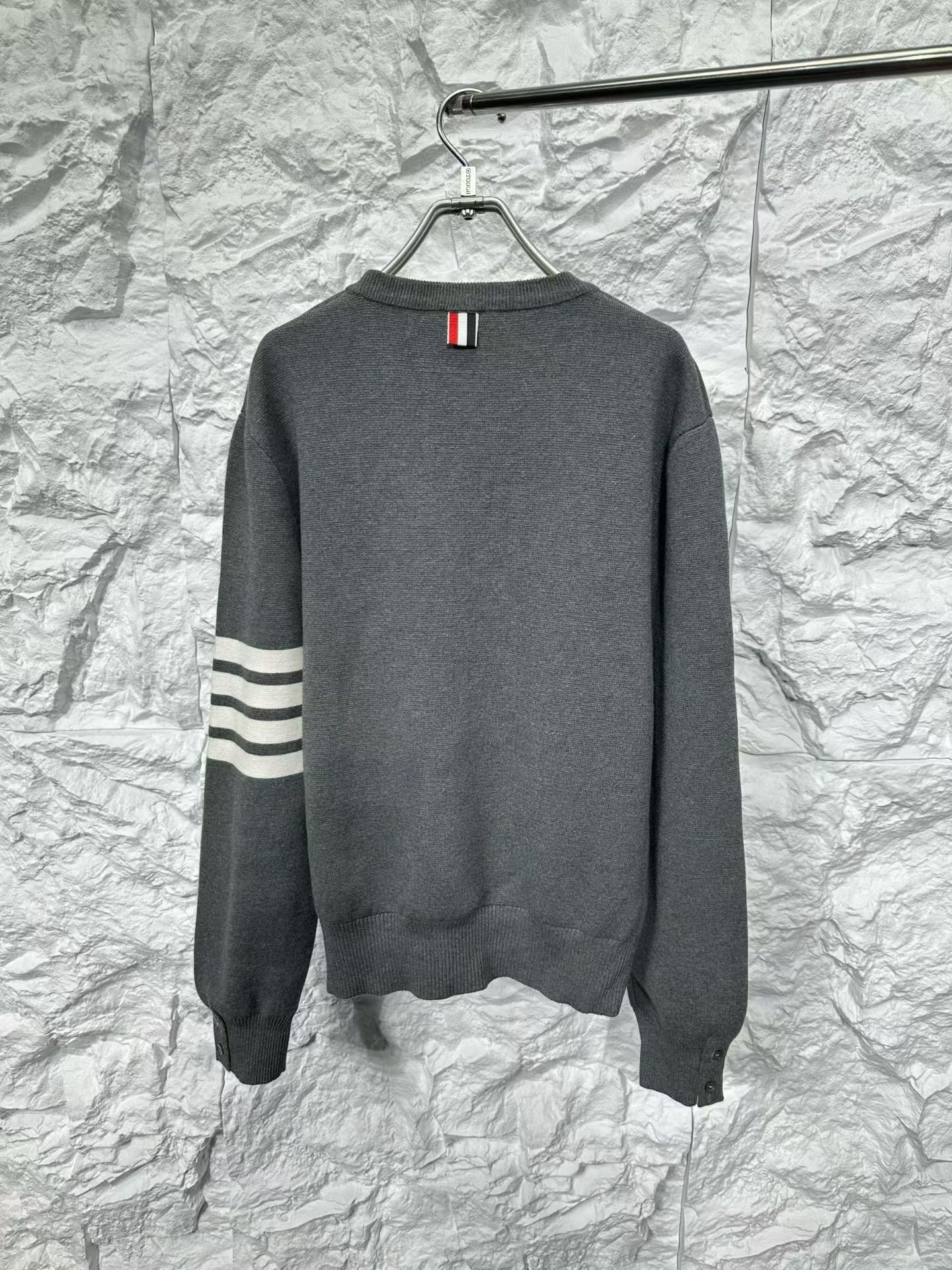 Thom Browne Thom Browne 4-Bar Milano Stitch Pullover Size 2 Size US M / EU 48-50 / 2 - 3 Thumbnail