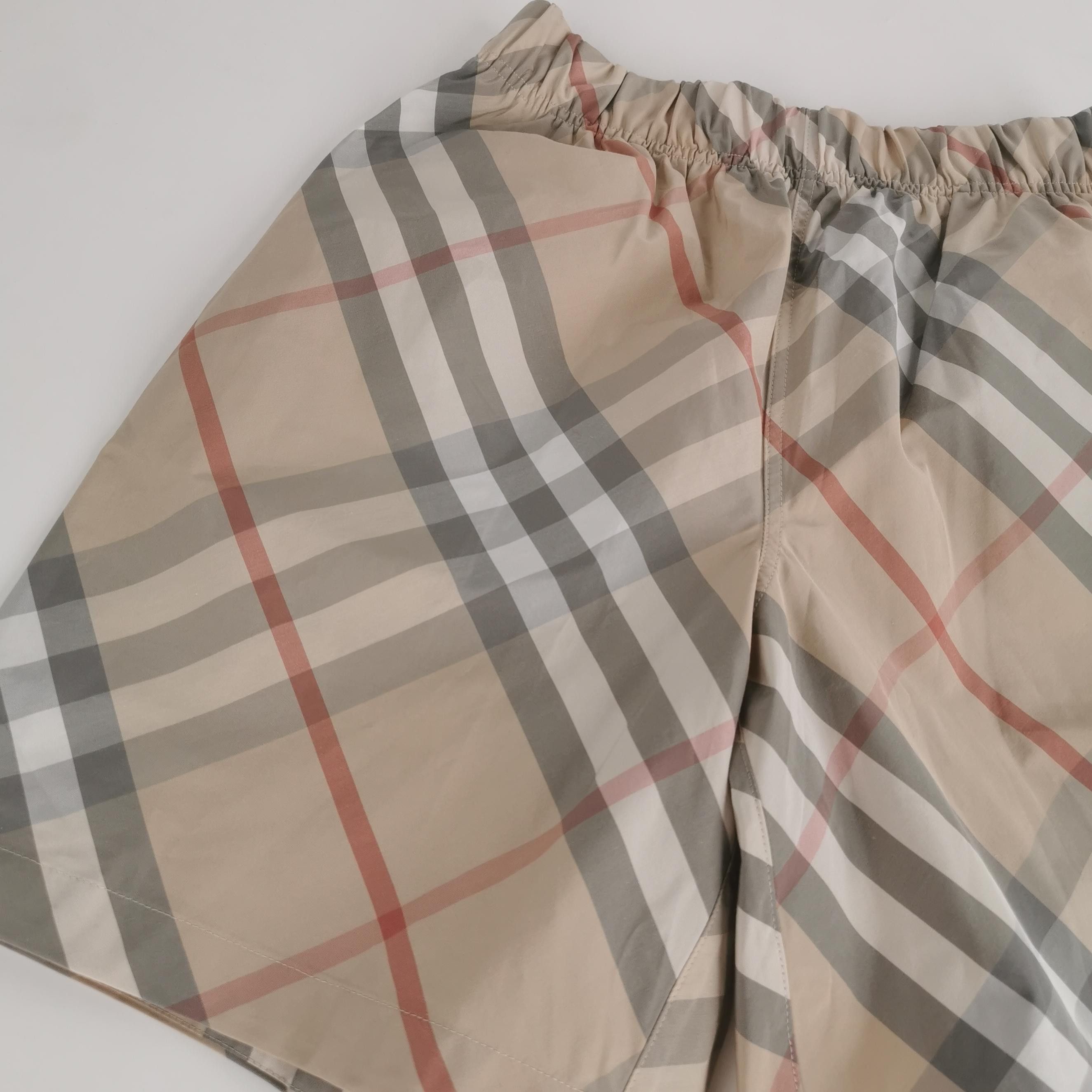 Burberry Burberry Men 32 Shorts Size US 32 / EU 48 - 3 Thumbnail