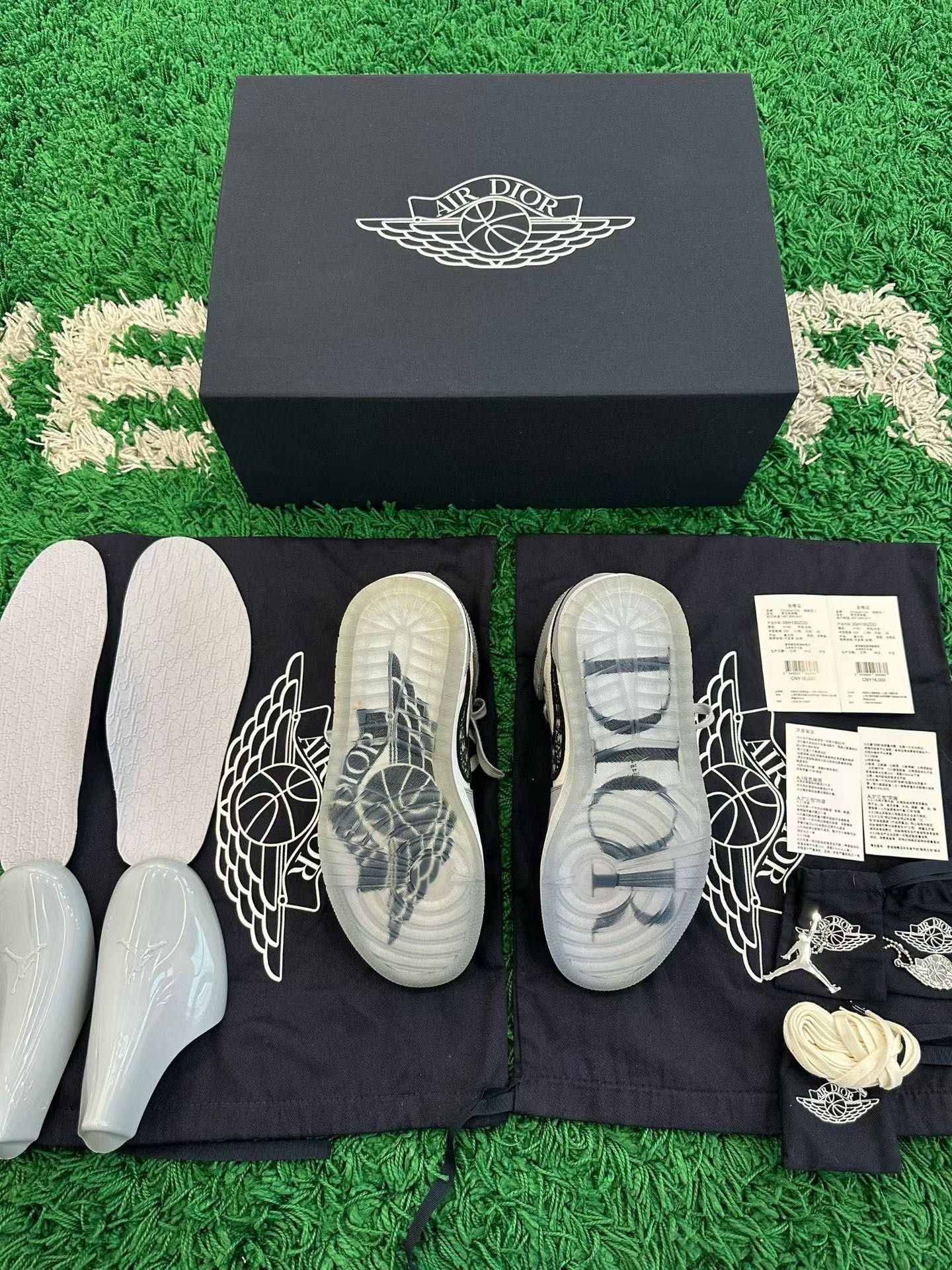 Dior Dior x Jordan Oblique High Sneakers 40 Size US 7 / EU 40 - 6 Thumbnail